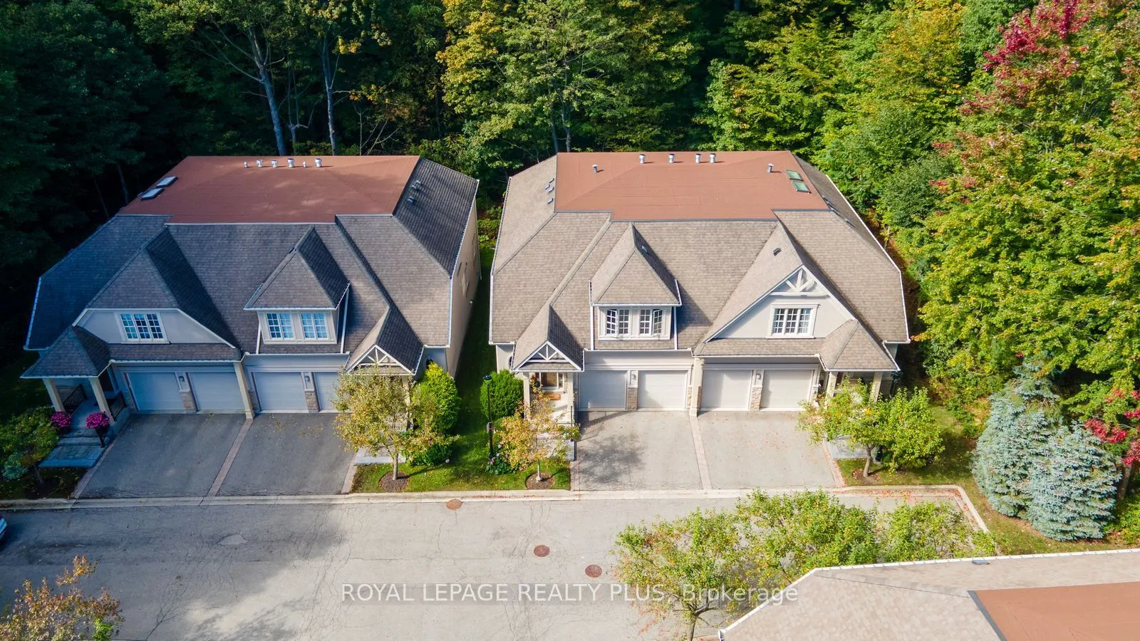 1915 Broad Hollow Gate #120