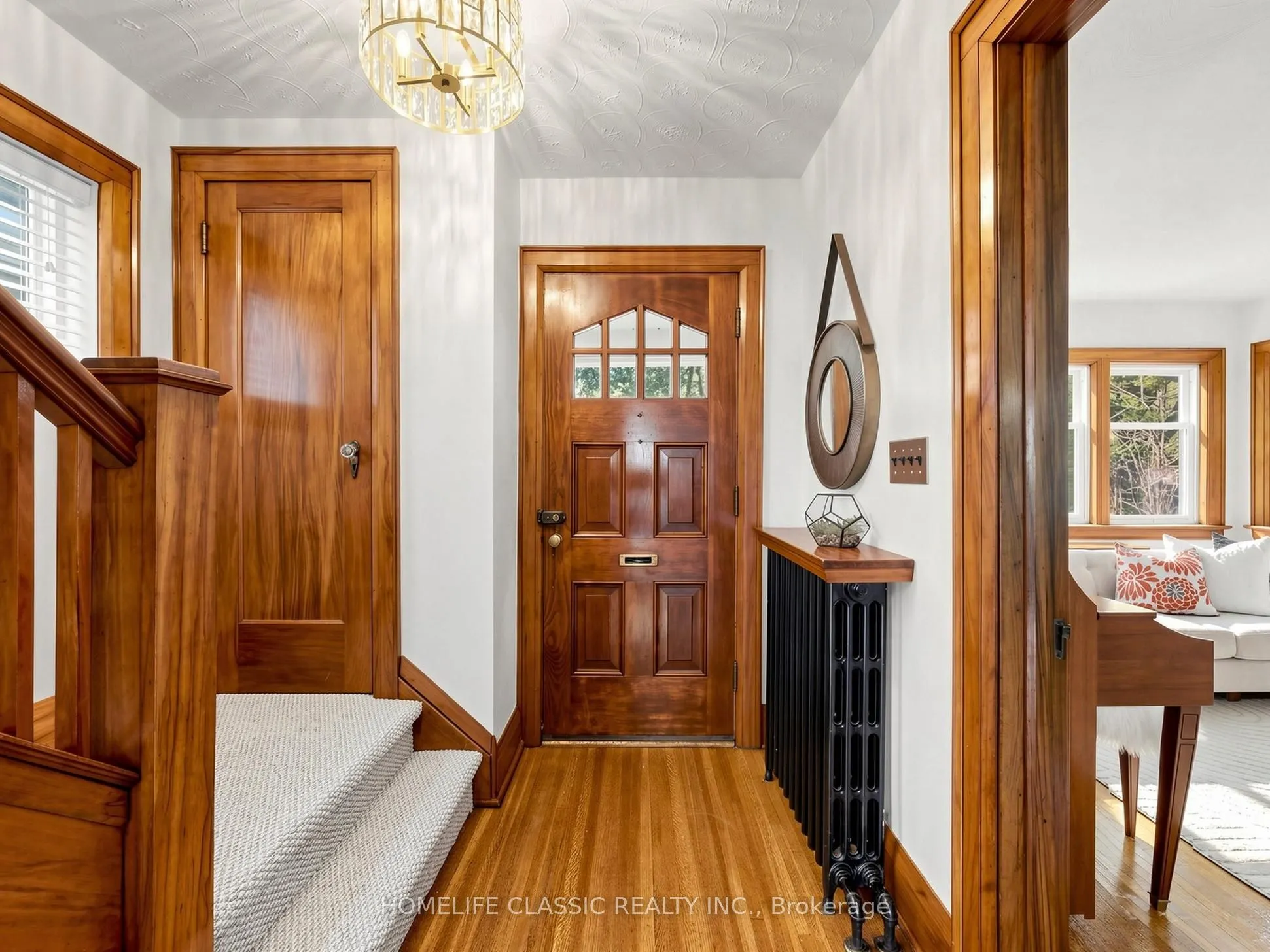 25 Dartmouth Crescent