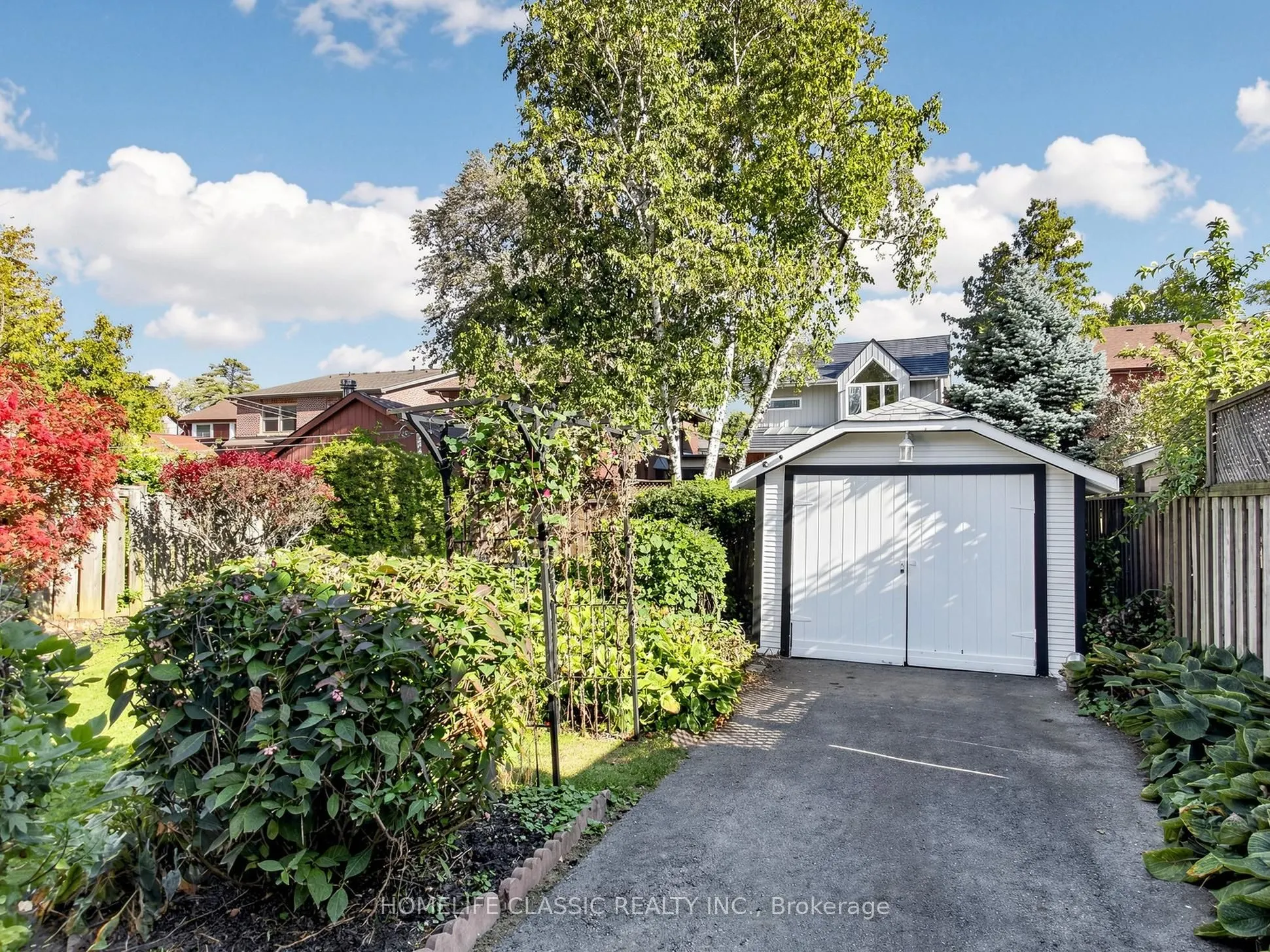 25 Dartmouth Crescent