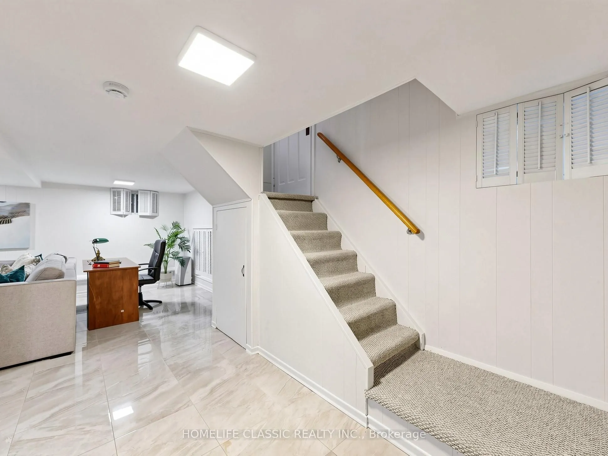 25 Dartmouth Crescent