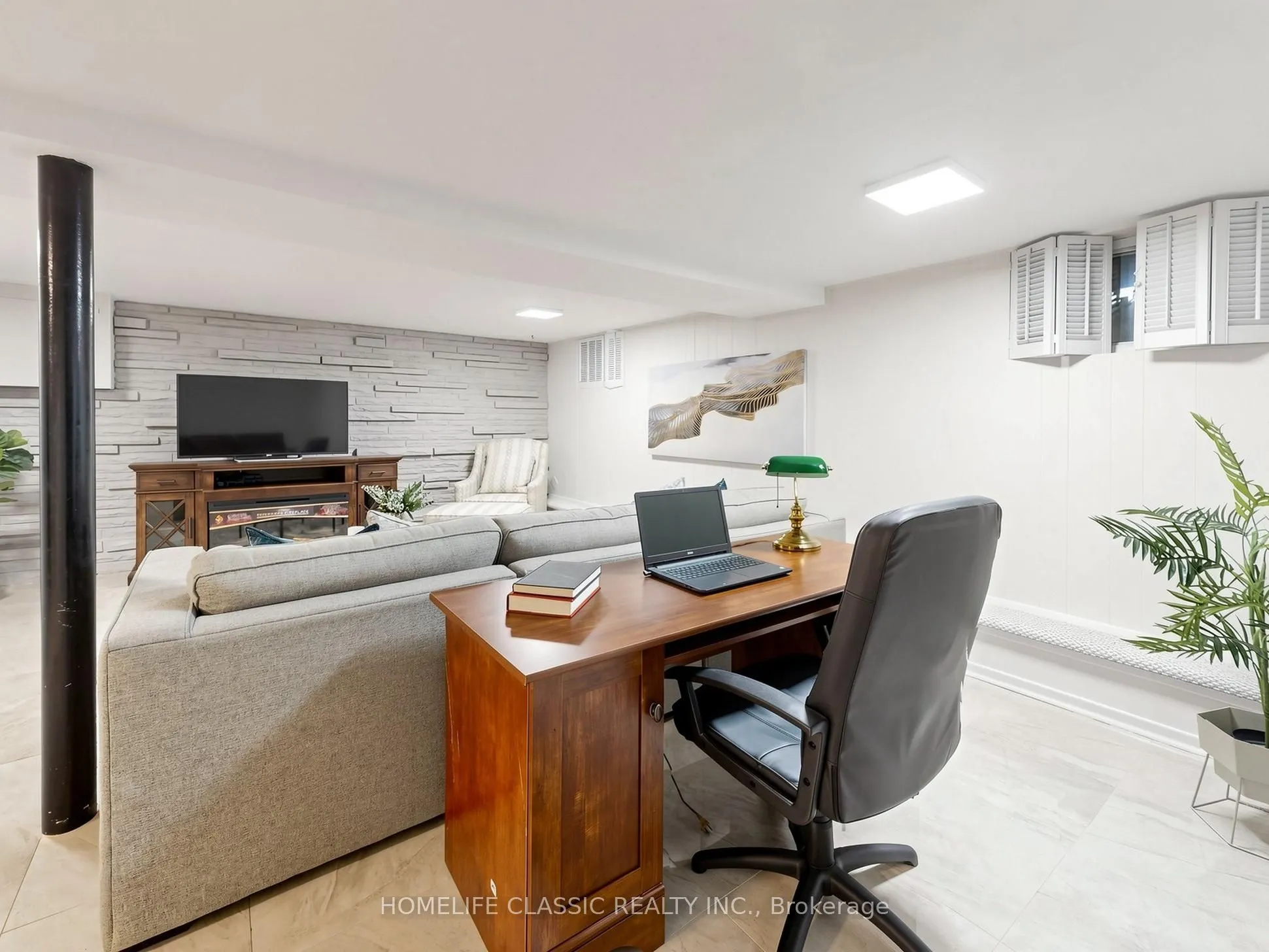 25 Dartmouth Crescent