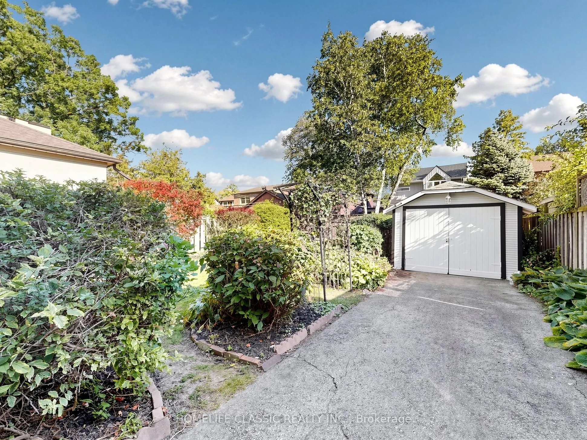 25 Dartmouth Crescent