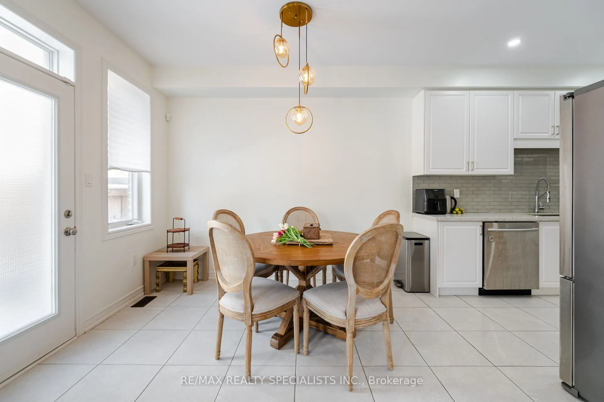 437 Silver Maple Road