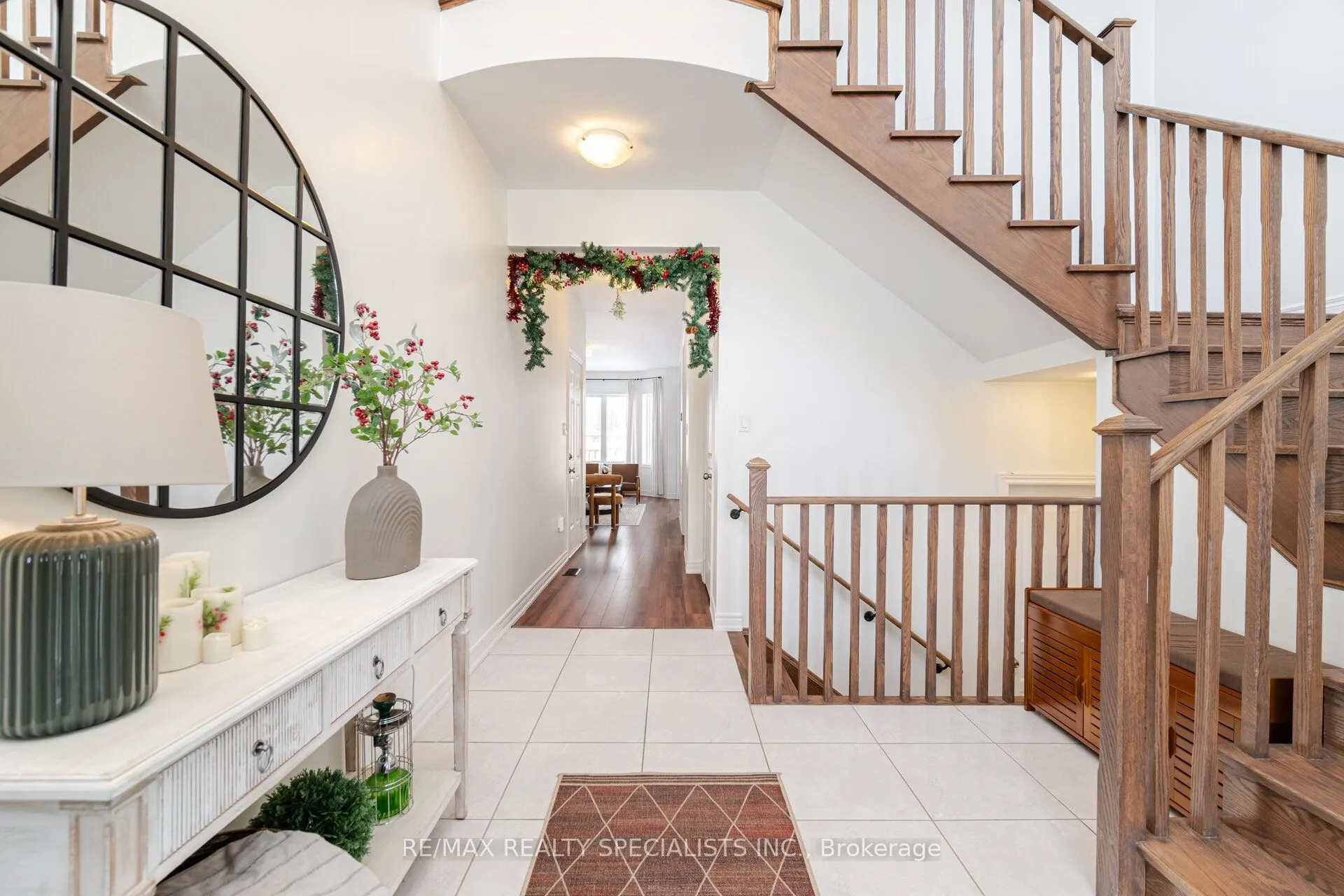 437 Silver Maple Road