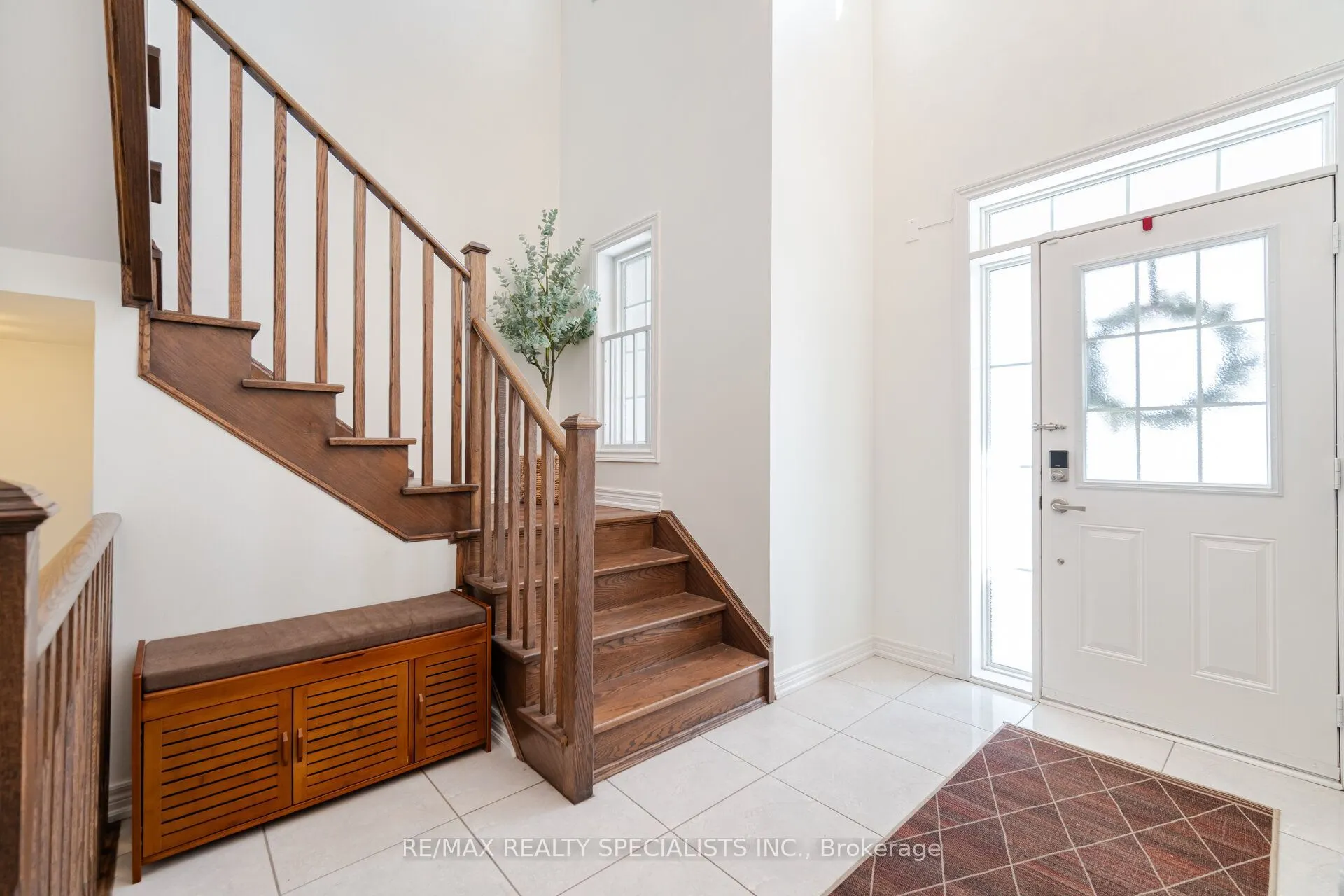 437 Silver Maple Road