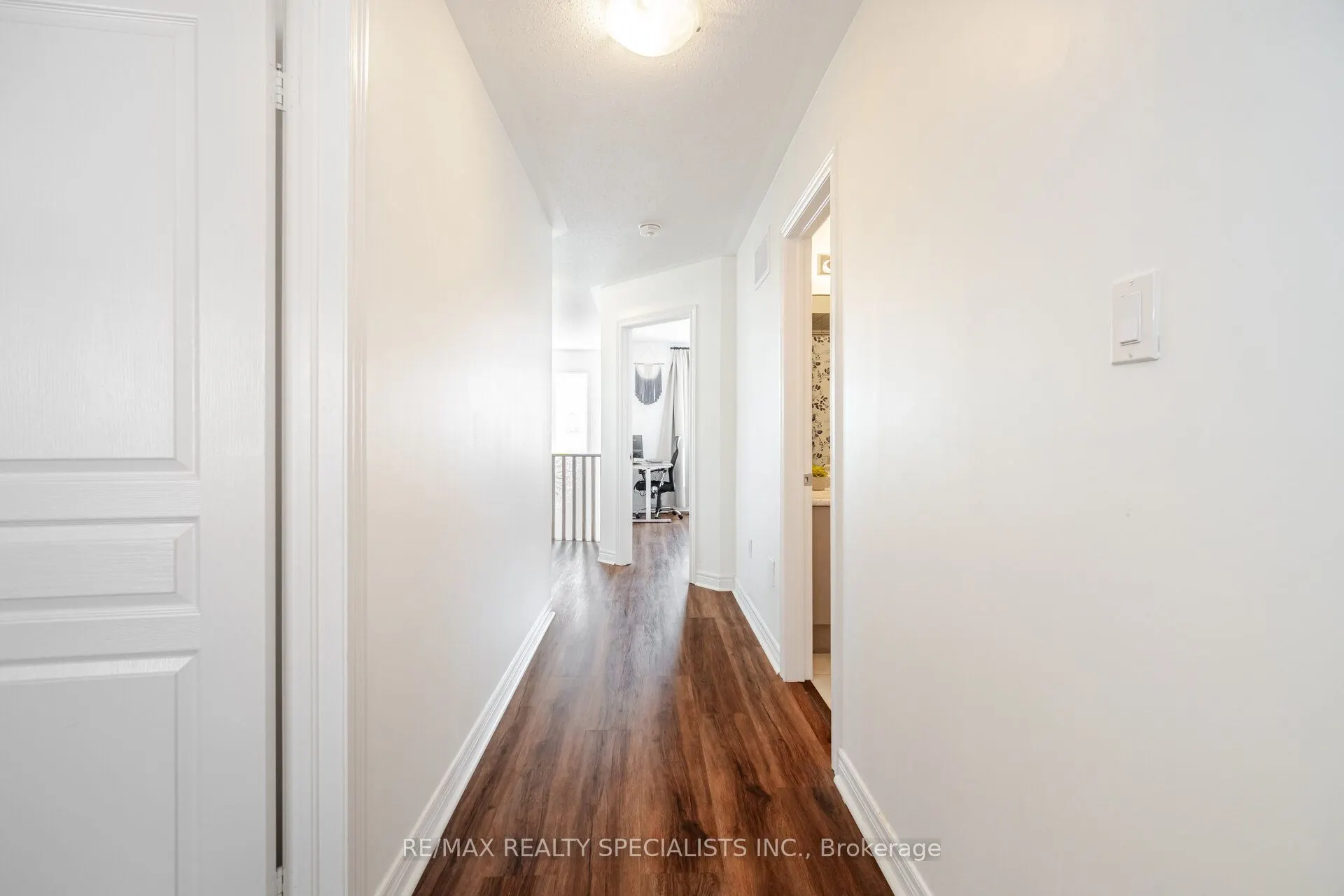 437 Silver Maple Road