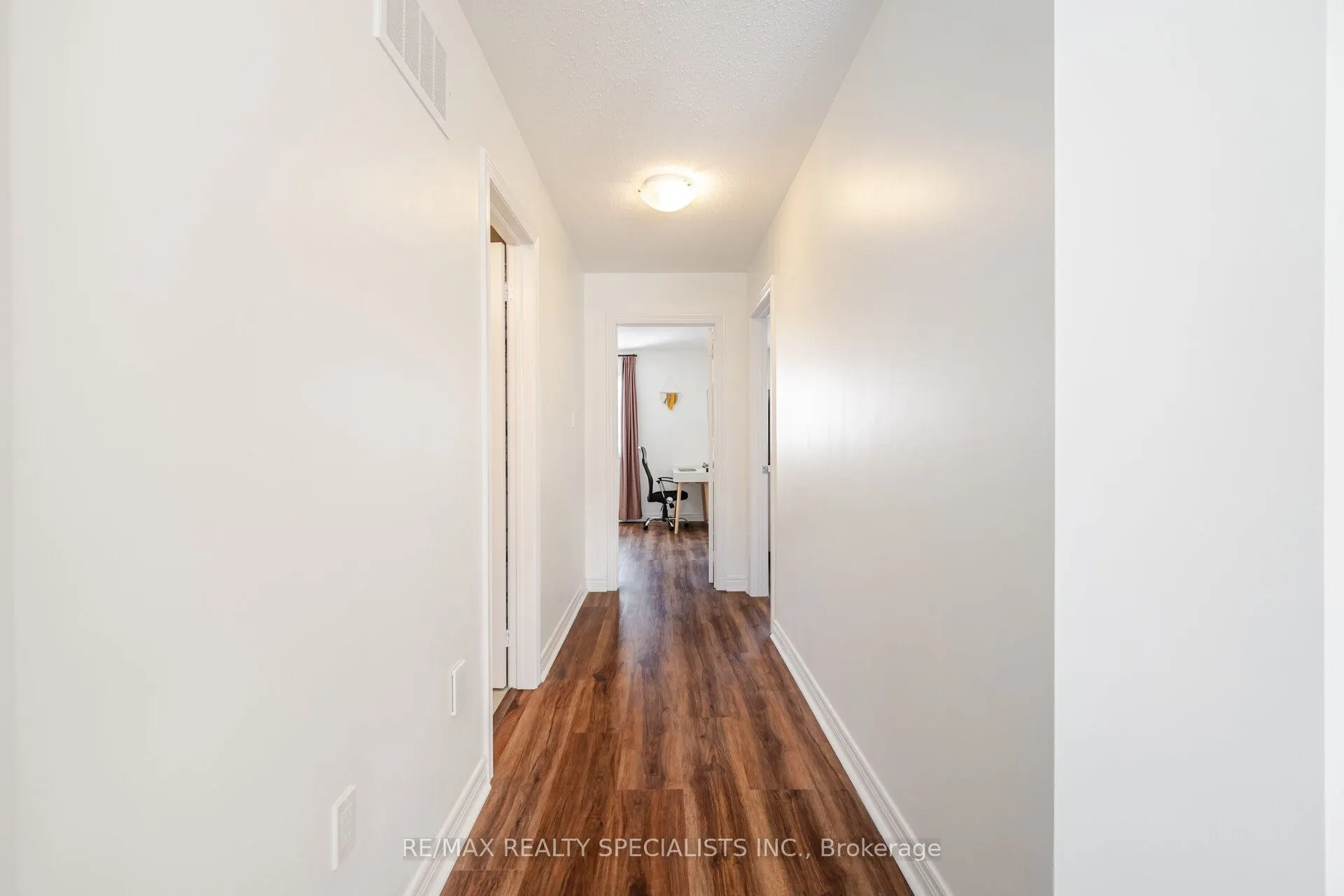 437 Silver Maple Road