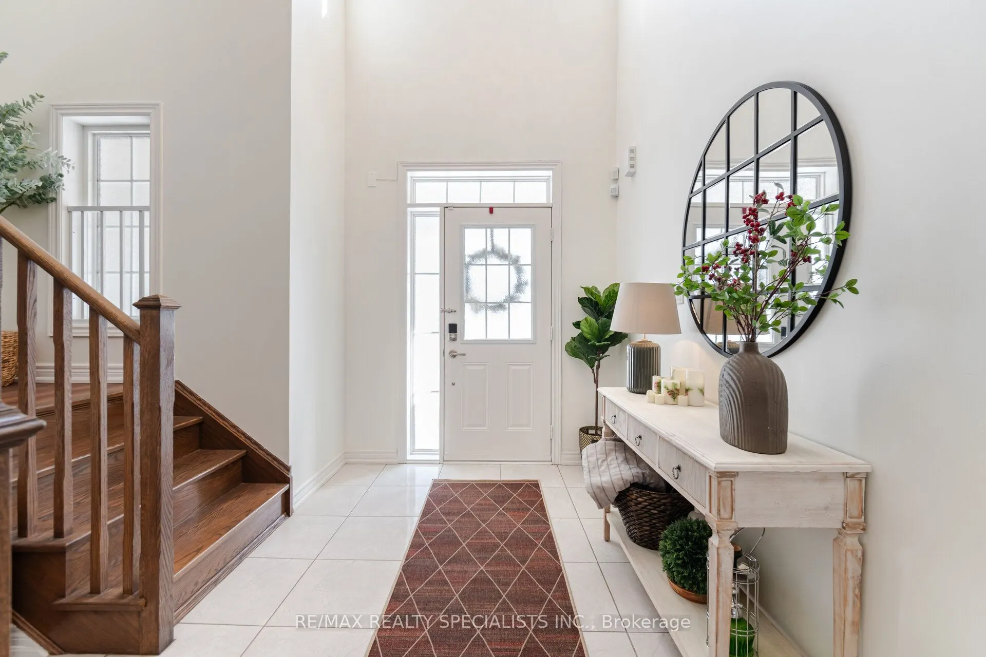 437 Silver Maple Road
