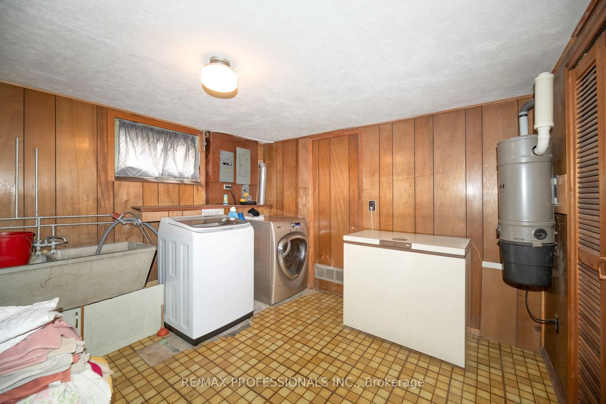 79 Silverhill Drive