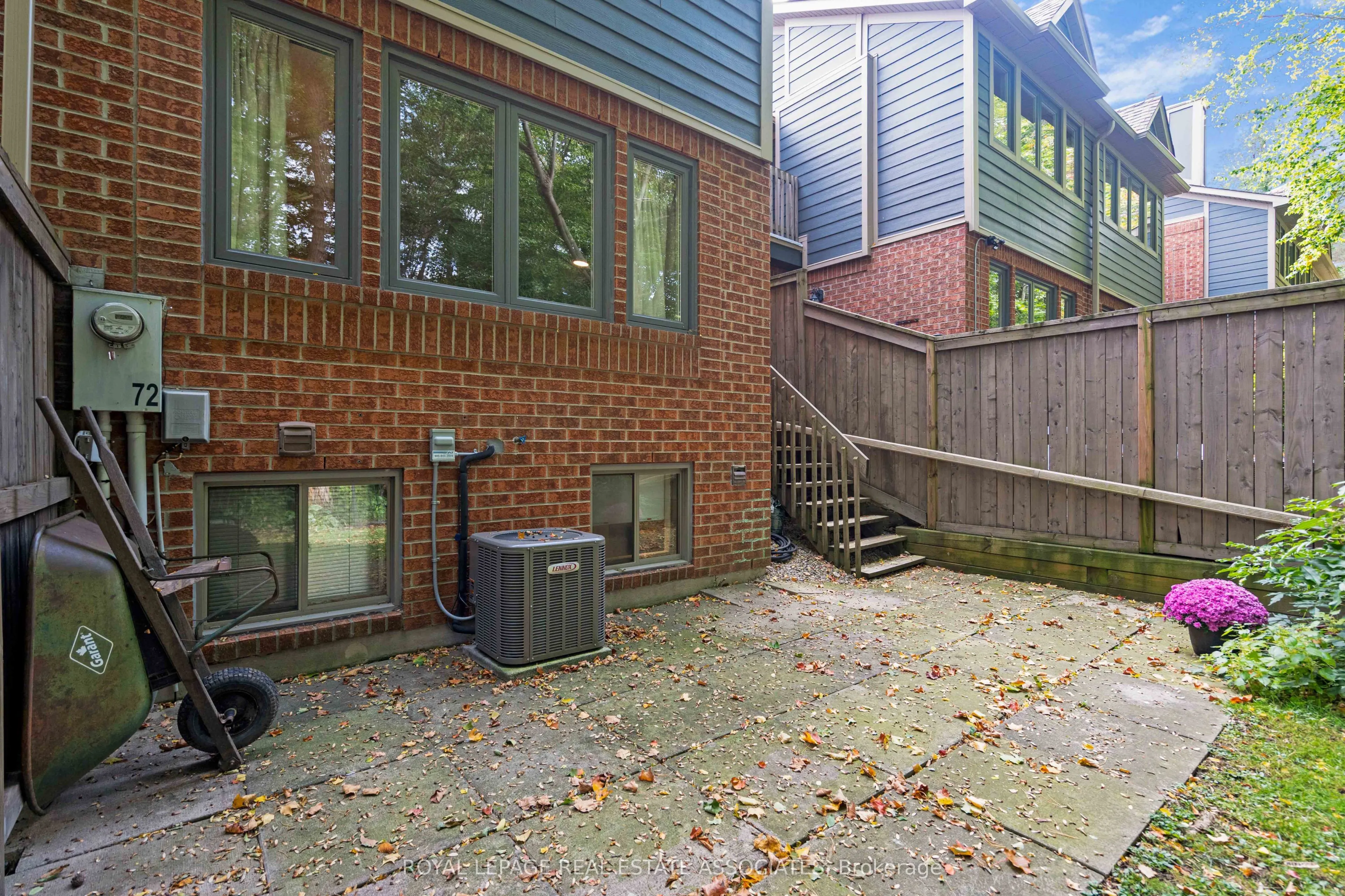 2199 Burnhamthorpe Road W #72