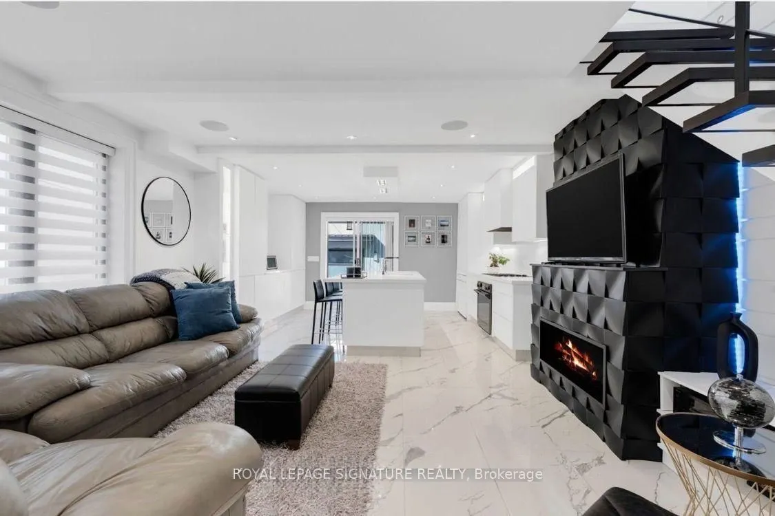 58 Carrick Avenue #upper