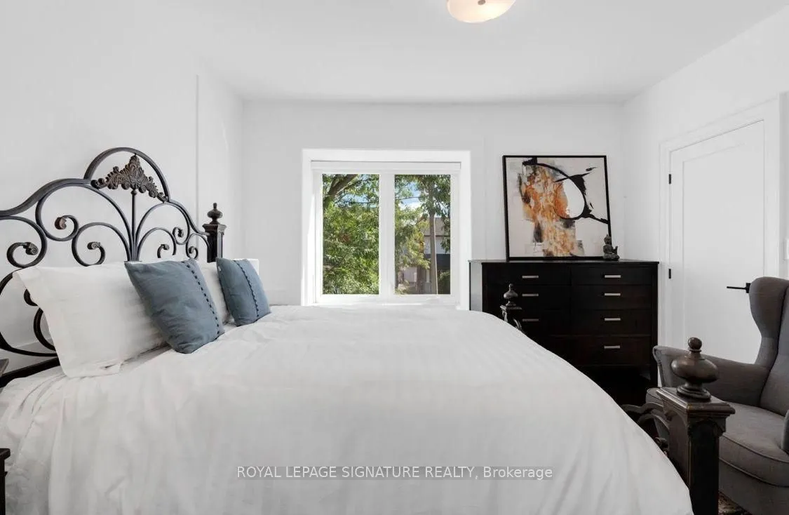 58 Carrick Avenue #upper