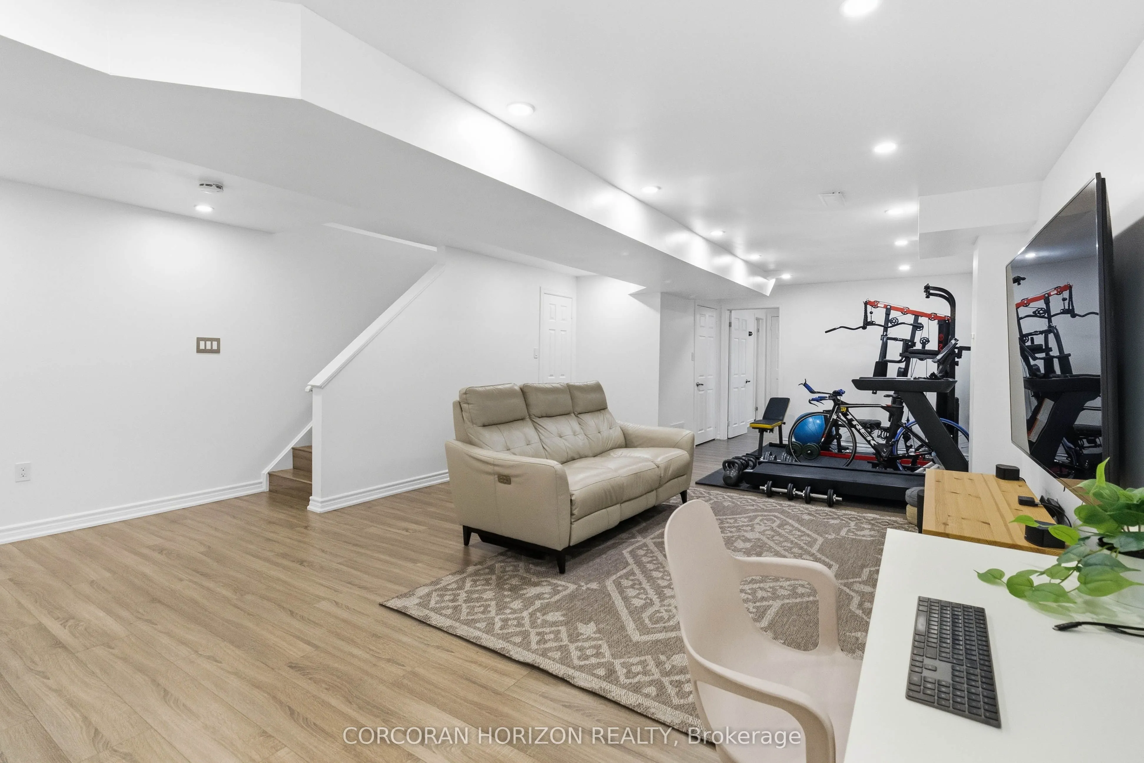 3216 Robert Brown Boulevard