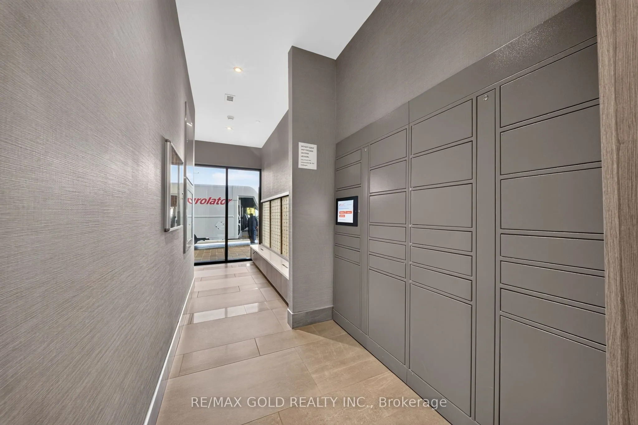 15 LYNCH Street #505