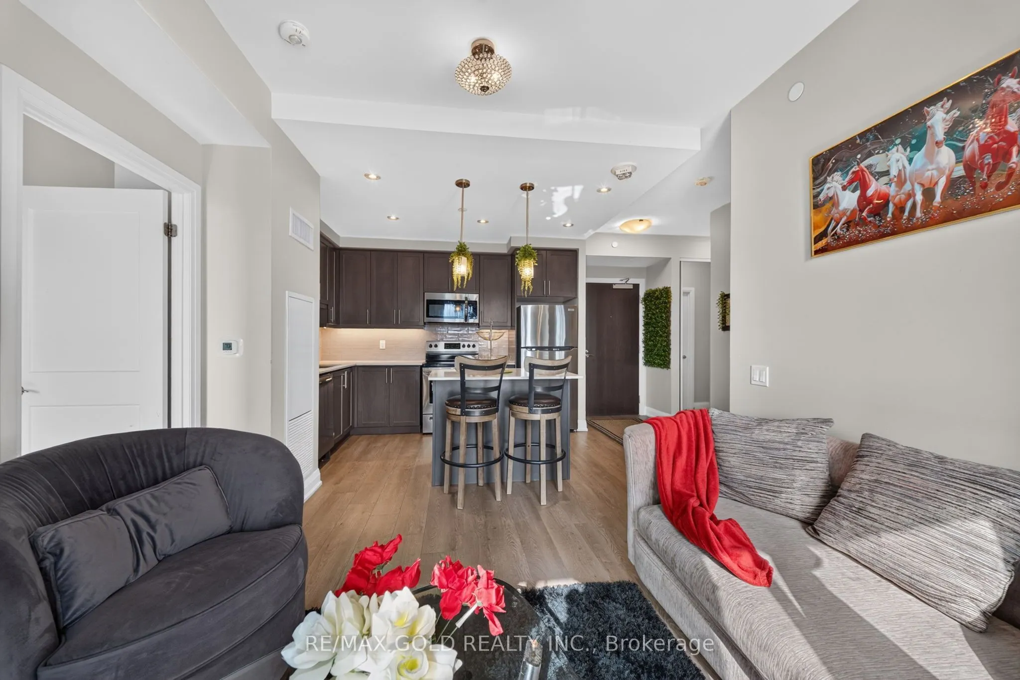 15 LYNCH Street #505