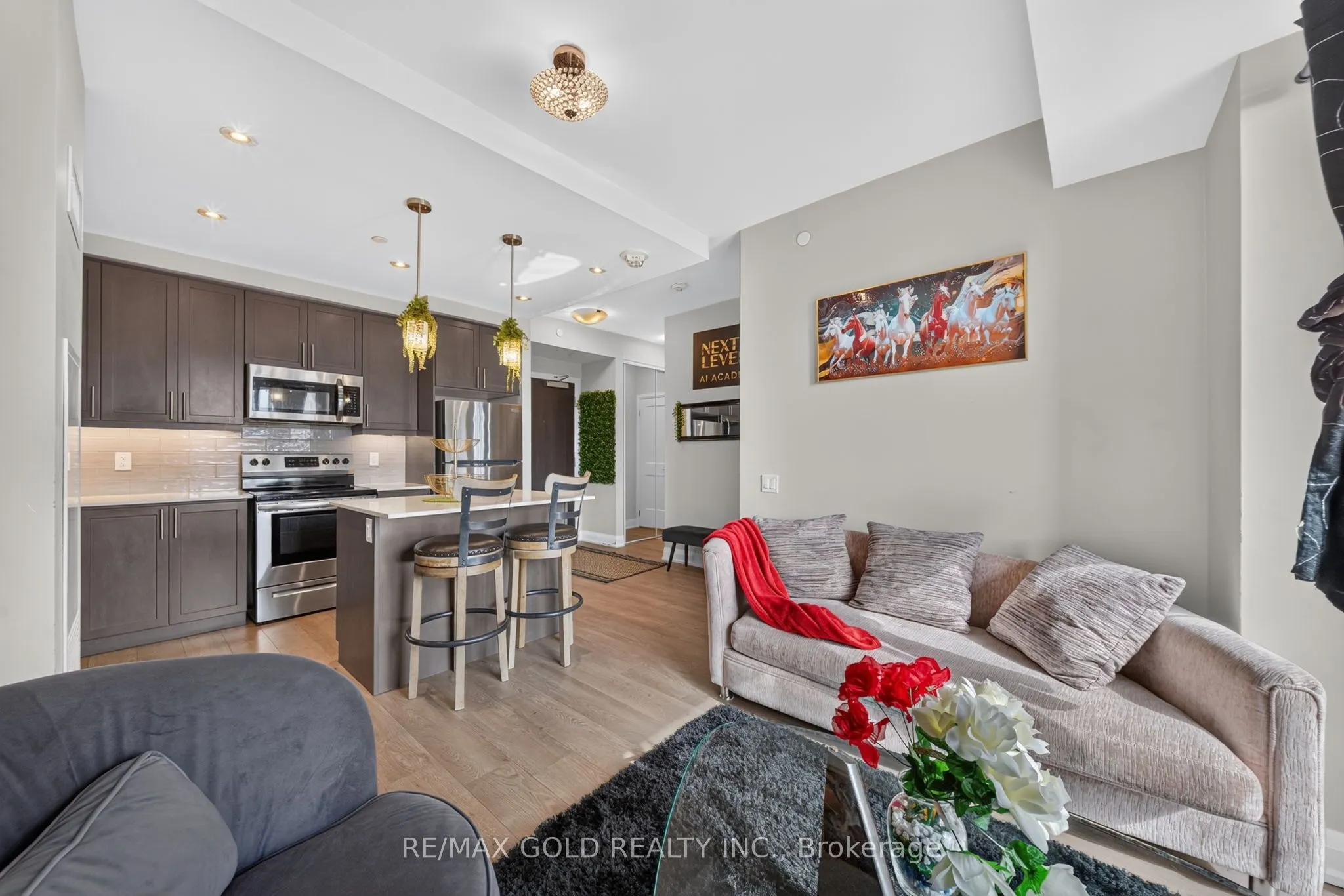 15 LYNCH Street #505