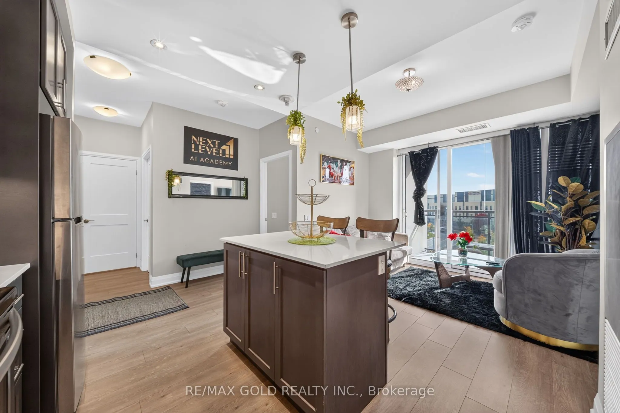 15 LYNCH Street #505