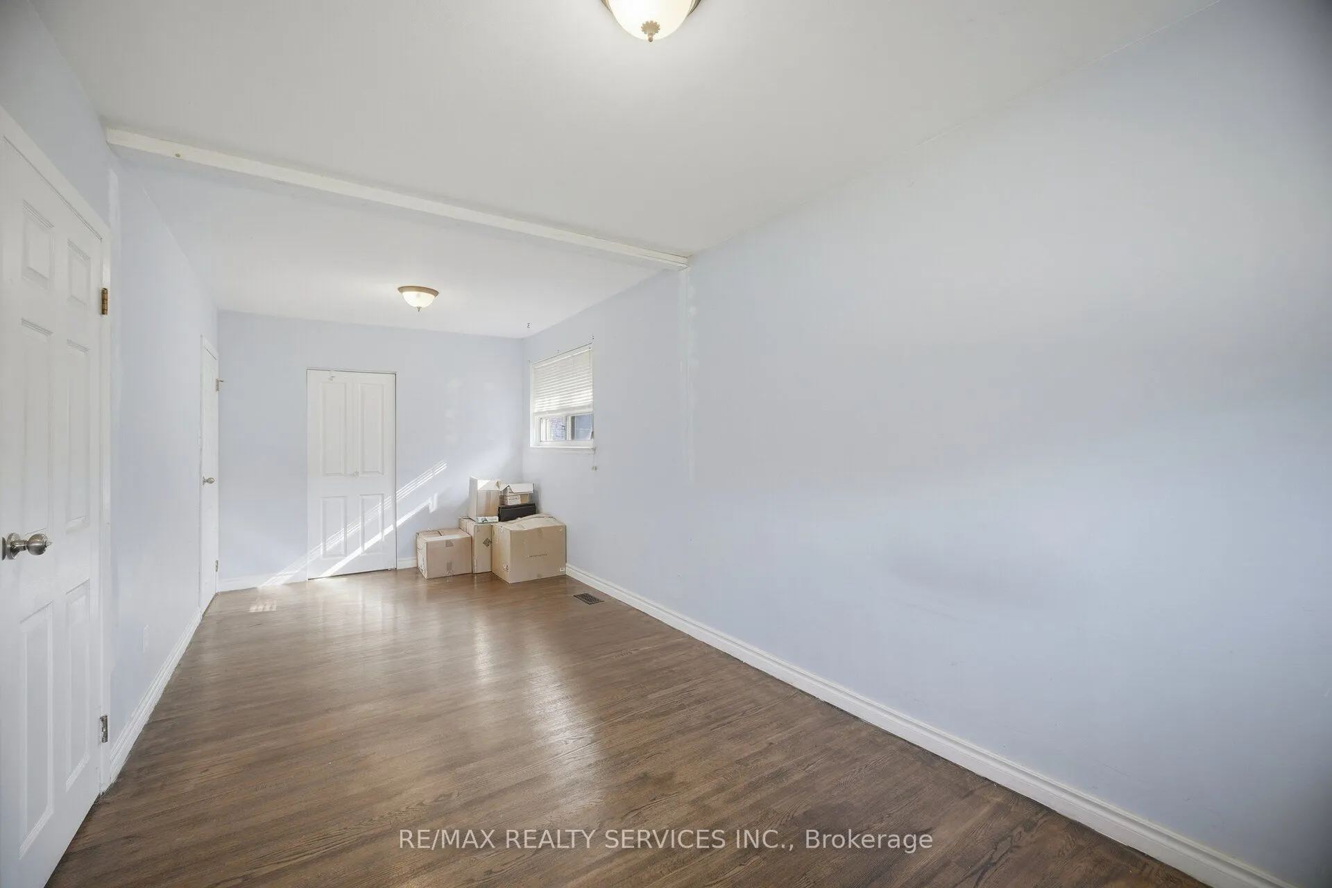 49 Ferndale Crescent