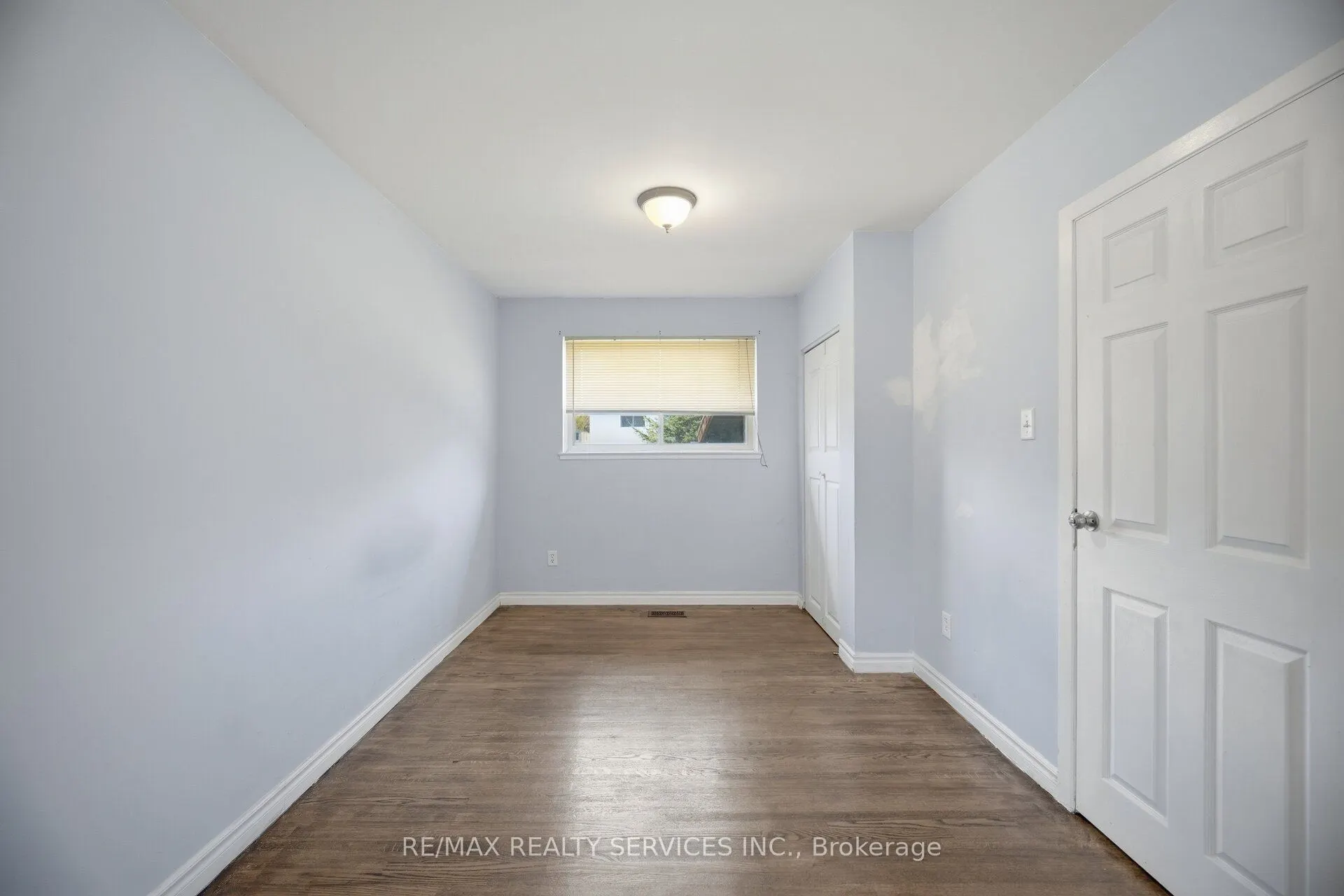 49 Ferndale Crescent