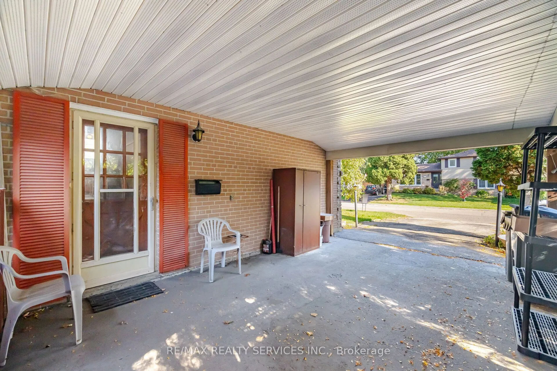 49 Ferndale Crescent