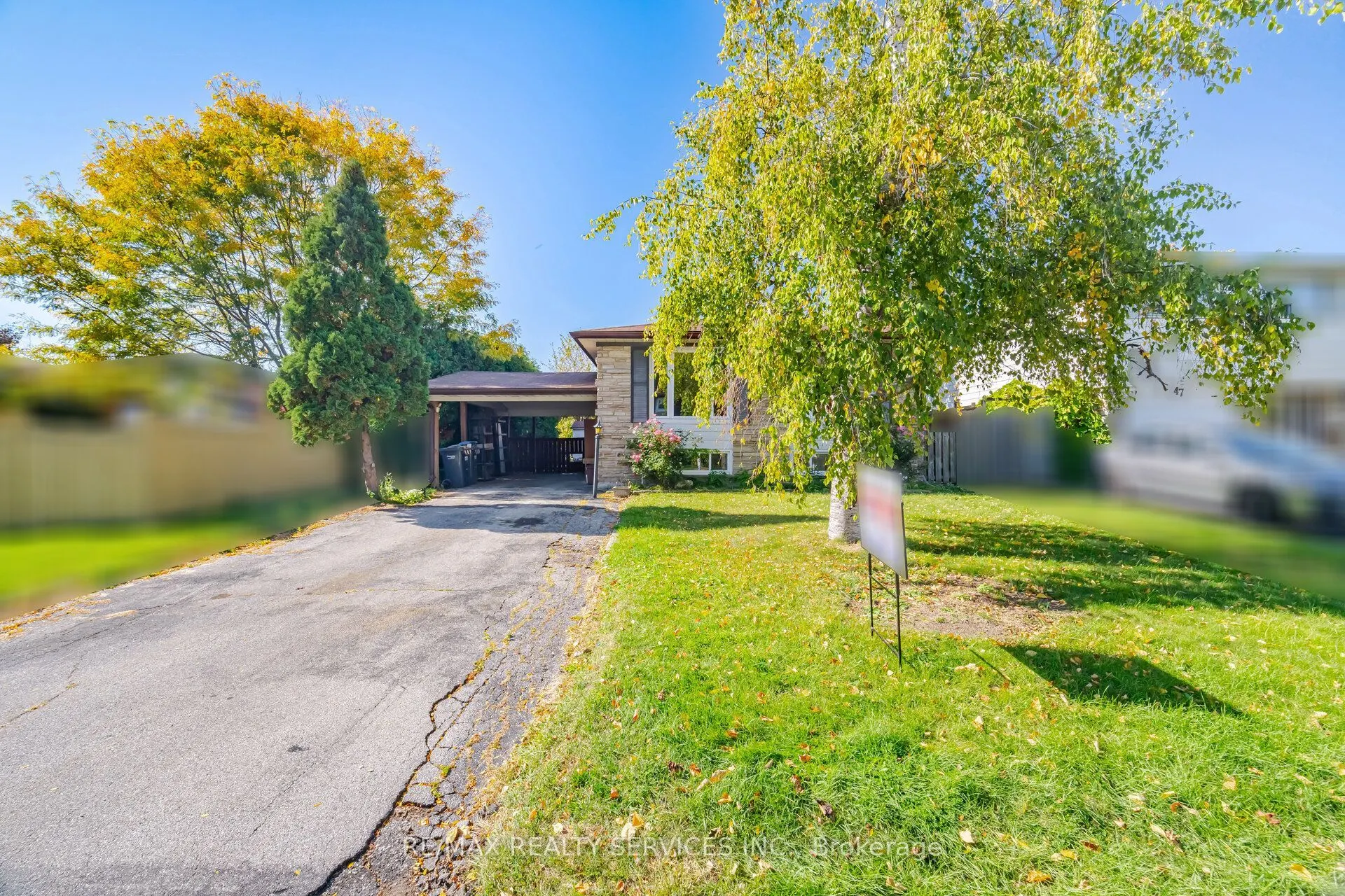 49 Ferndale Crescent