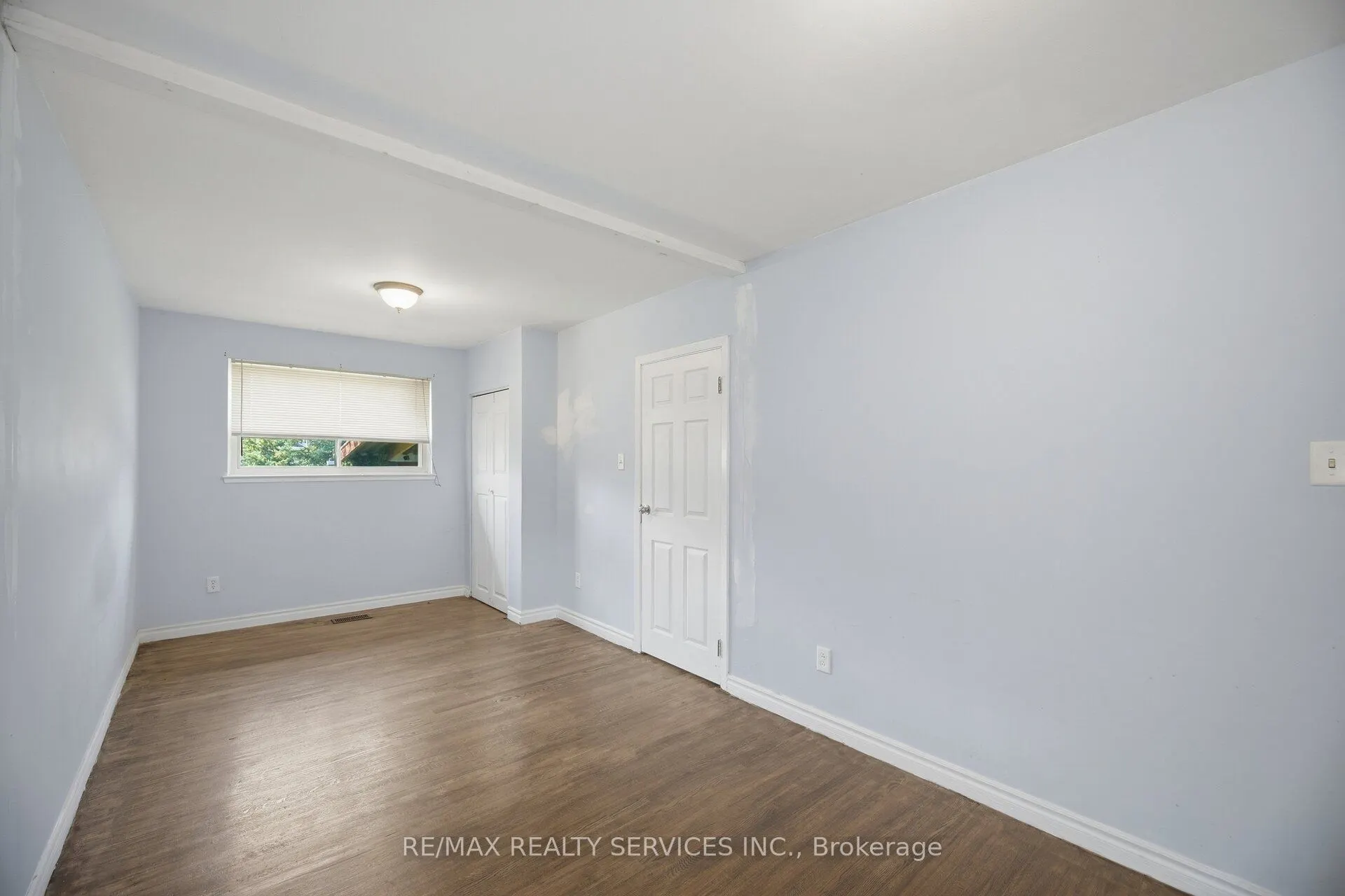 49 Ferndale Crescent