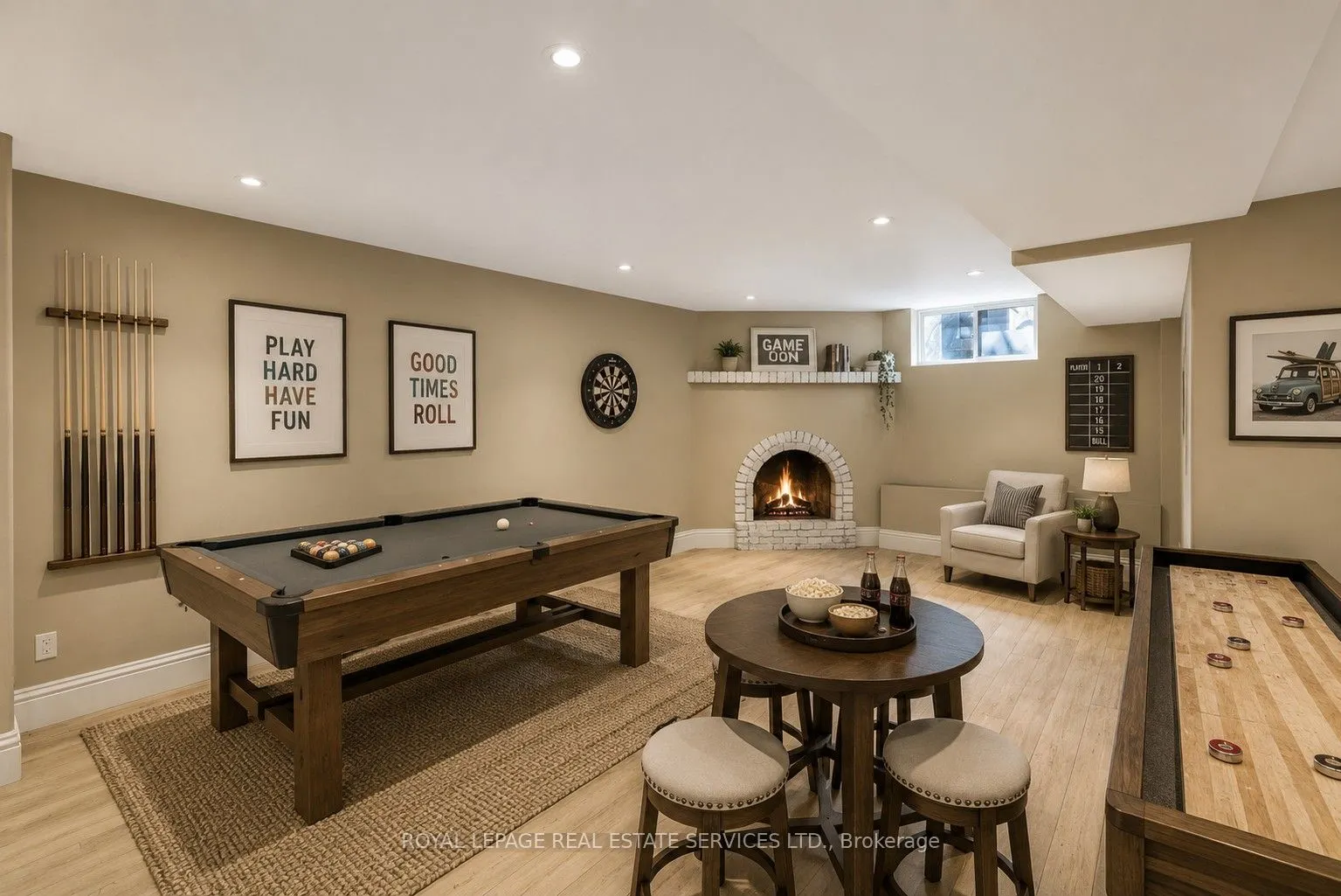 1387 Willowdown Road