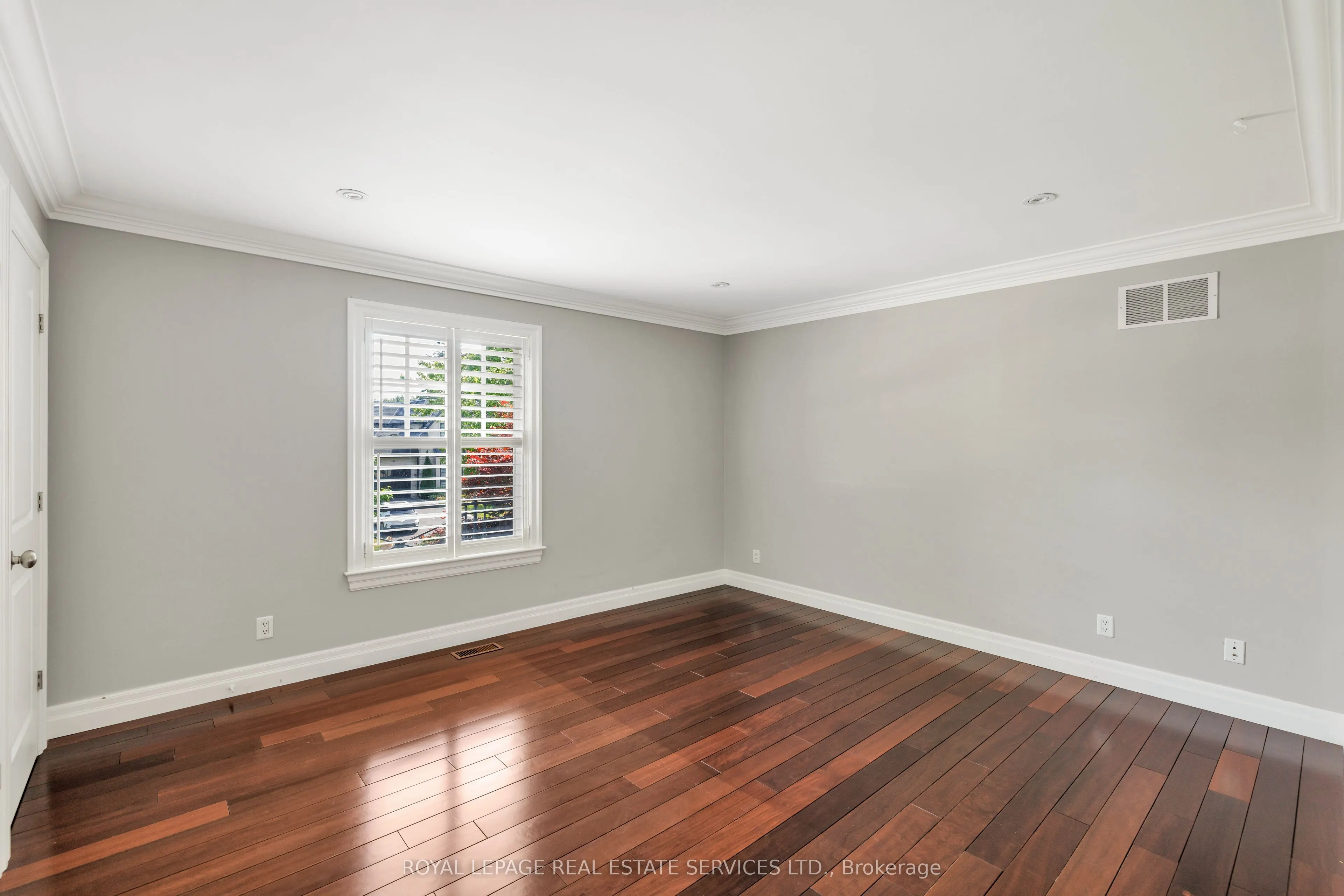 1387 Willowdown Road