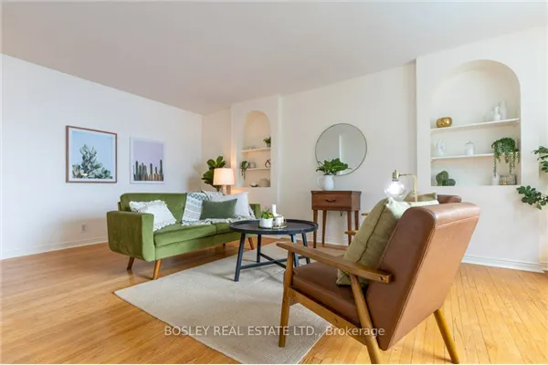 2693 Lakeshore Boulevard W #1