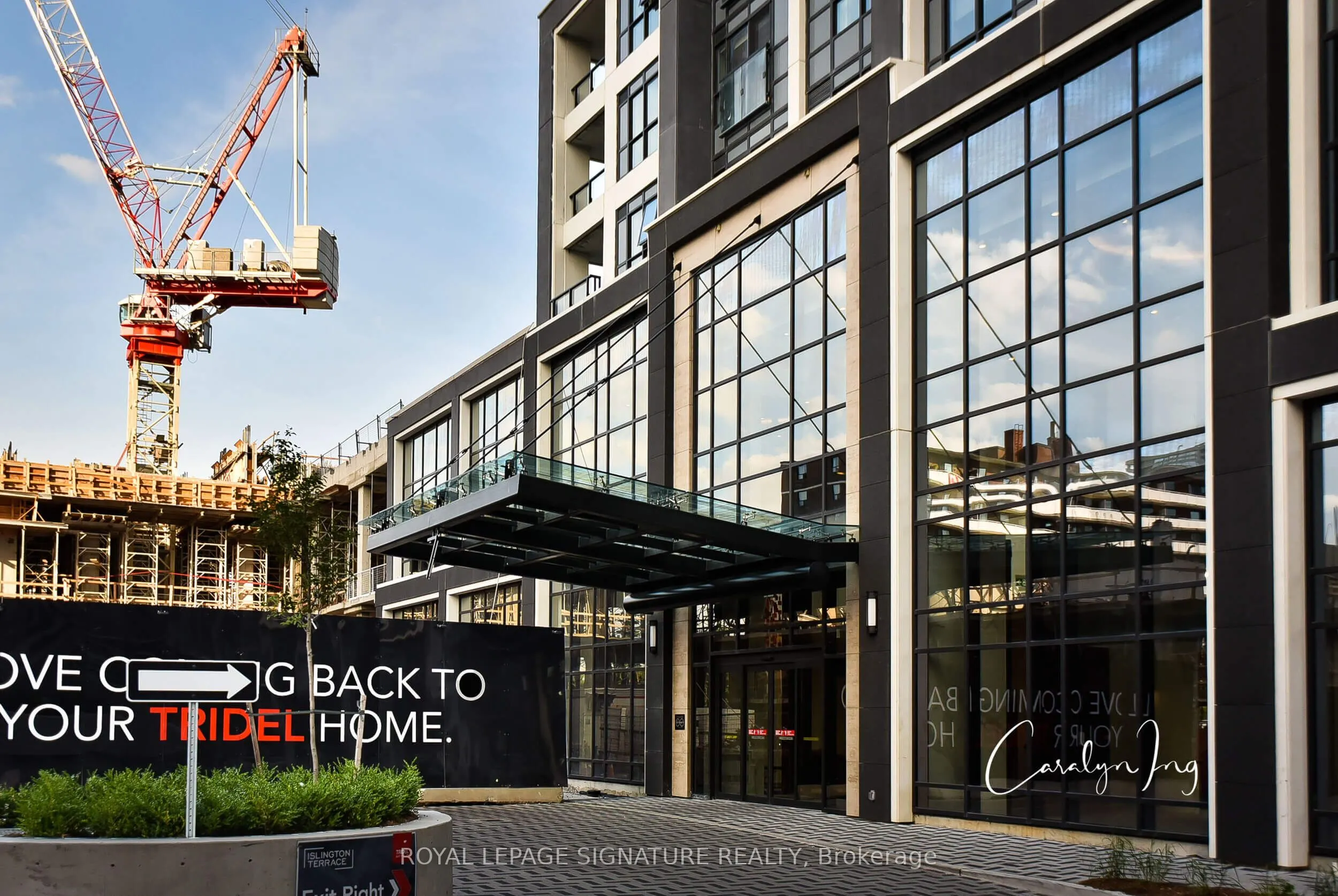 7 Mabelle Avenue #1910