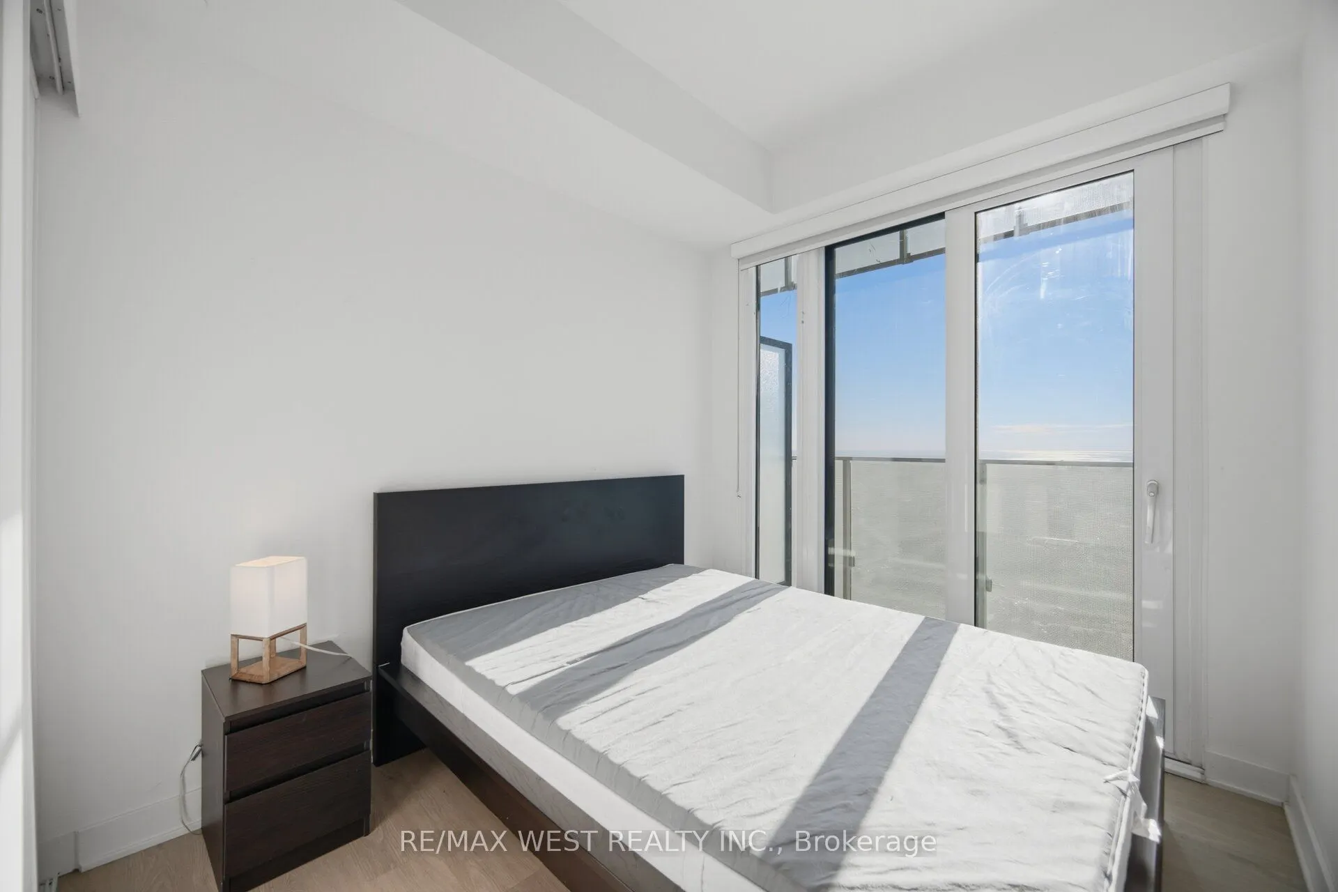 3900 Confederation Parkway #5104