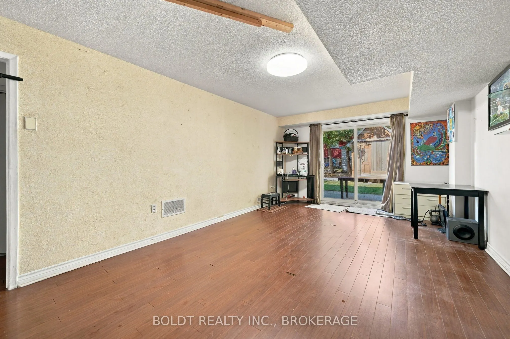 2554 Cobbinshaw Circle
