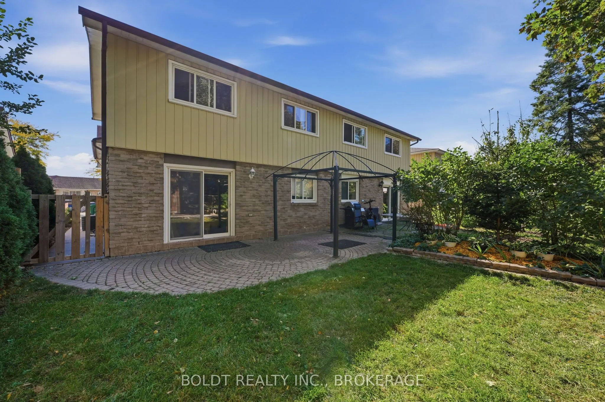 2554 Cobbinshaw Circle