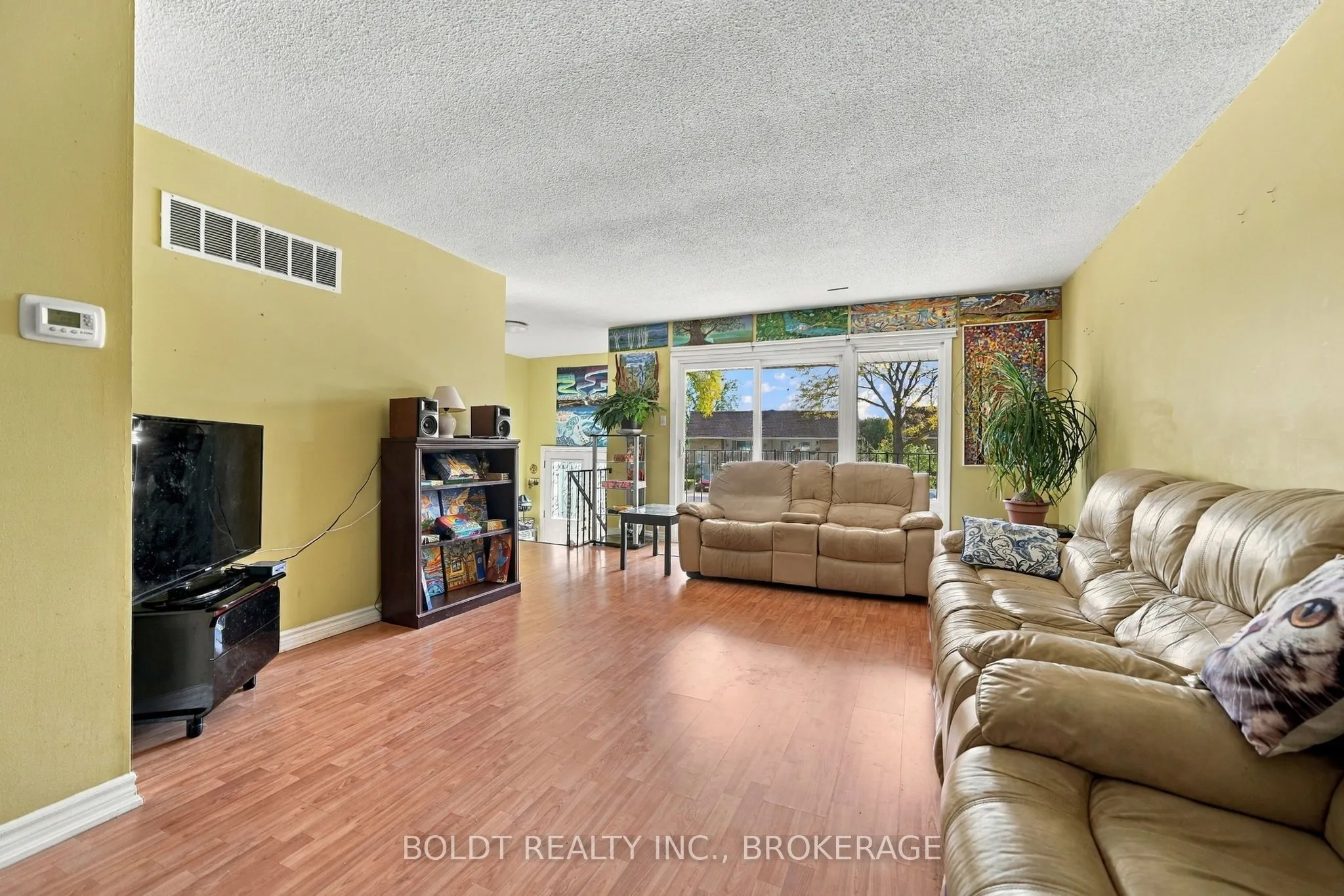 2554 Cobbinshaw Circle