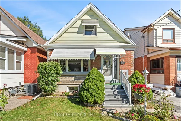 16 Warren Crescent