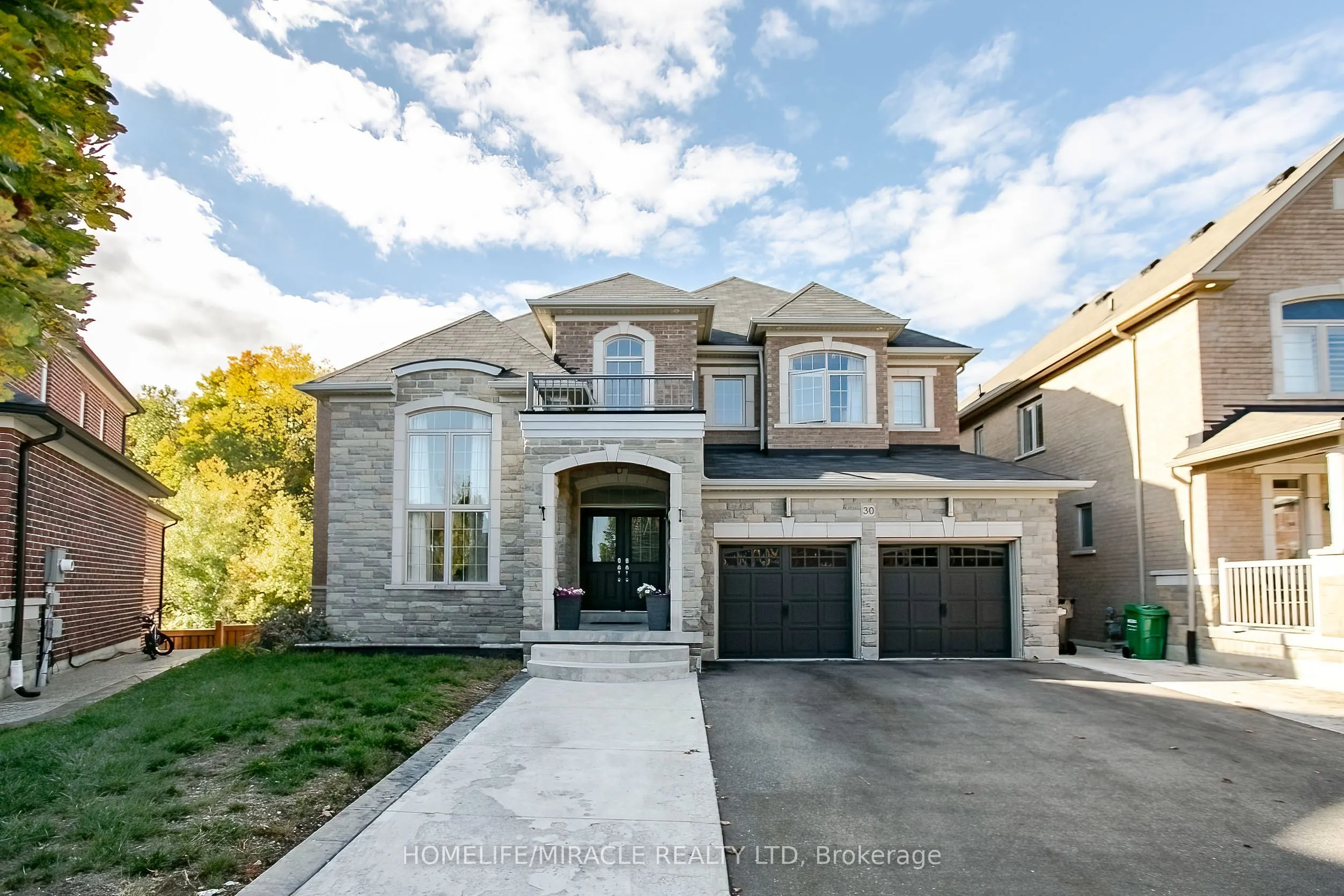 30 Brookwater Crescent