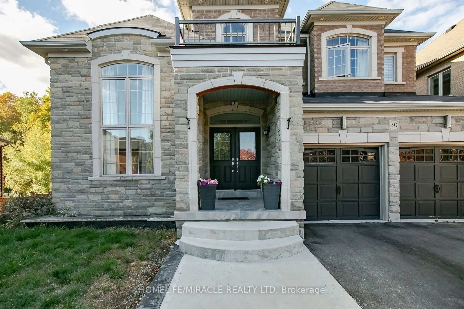 30 Brookwater Crescent