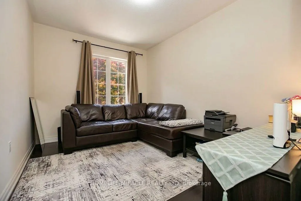 30 Brookwater Crescent
