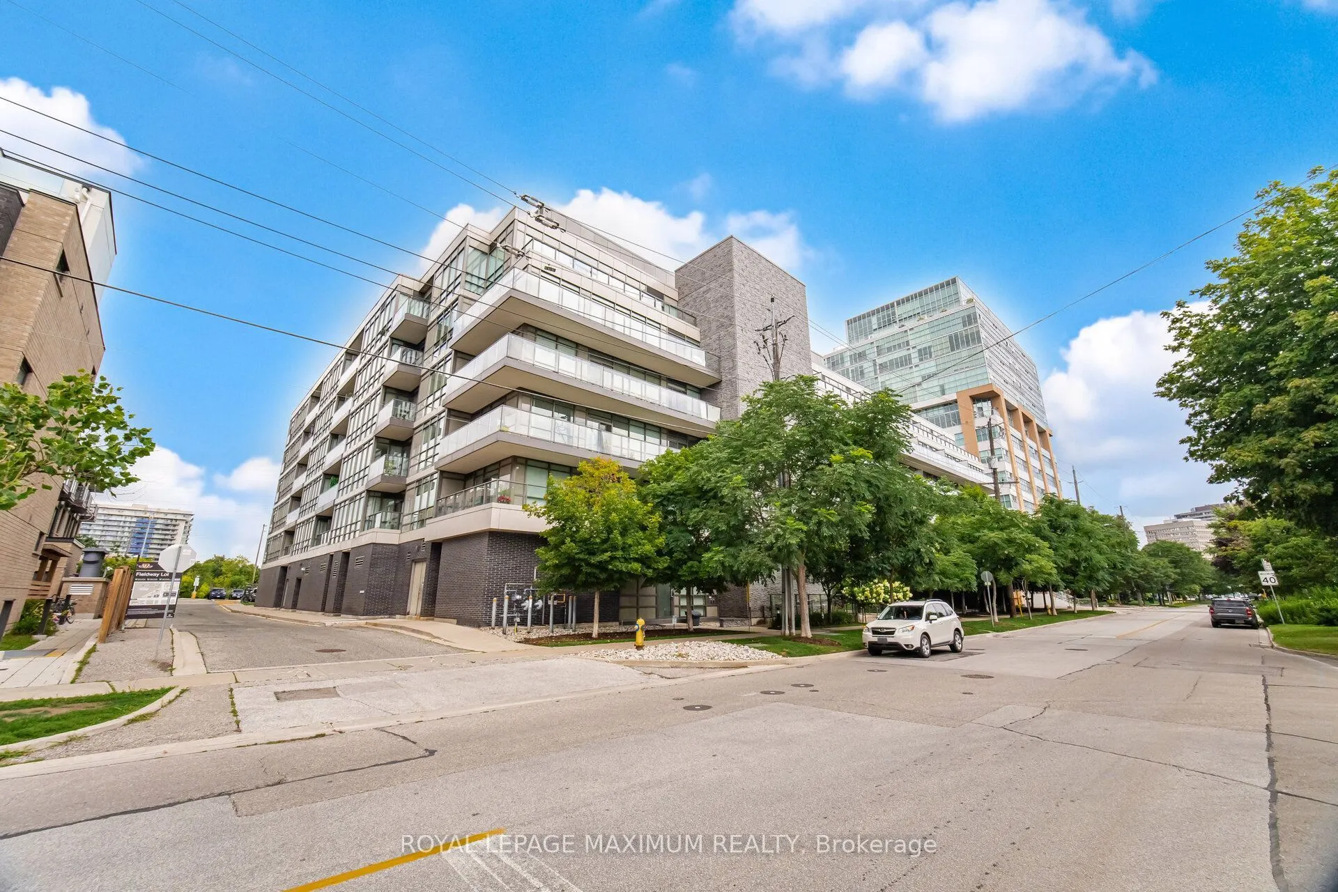 8 Fieldway Road #104