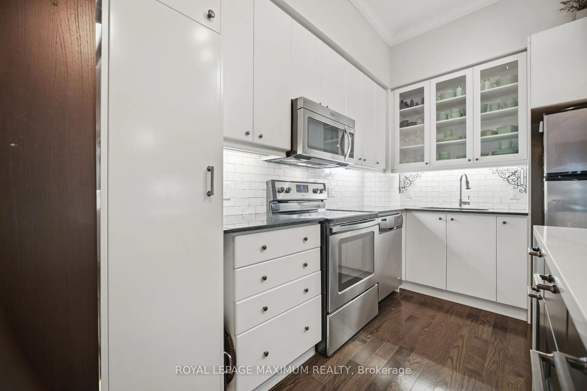 8 Fieldway Road #104