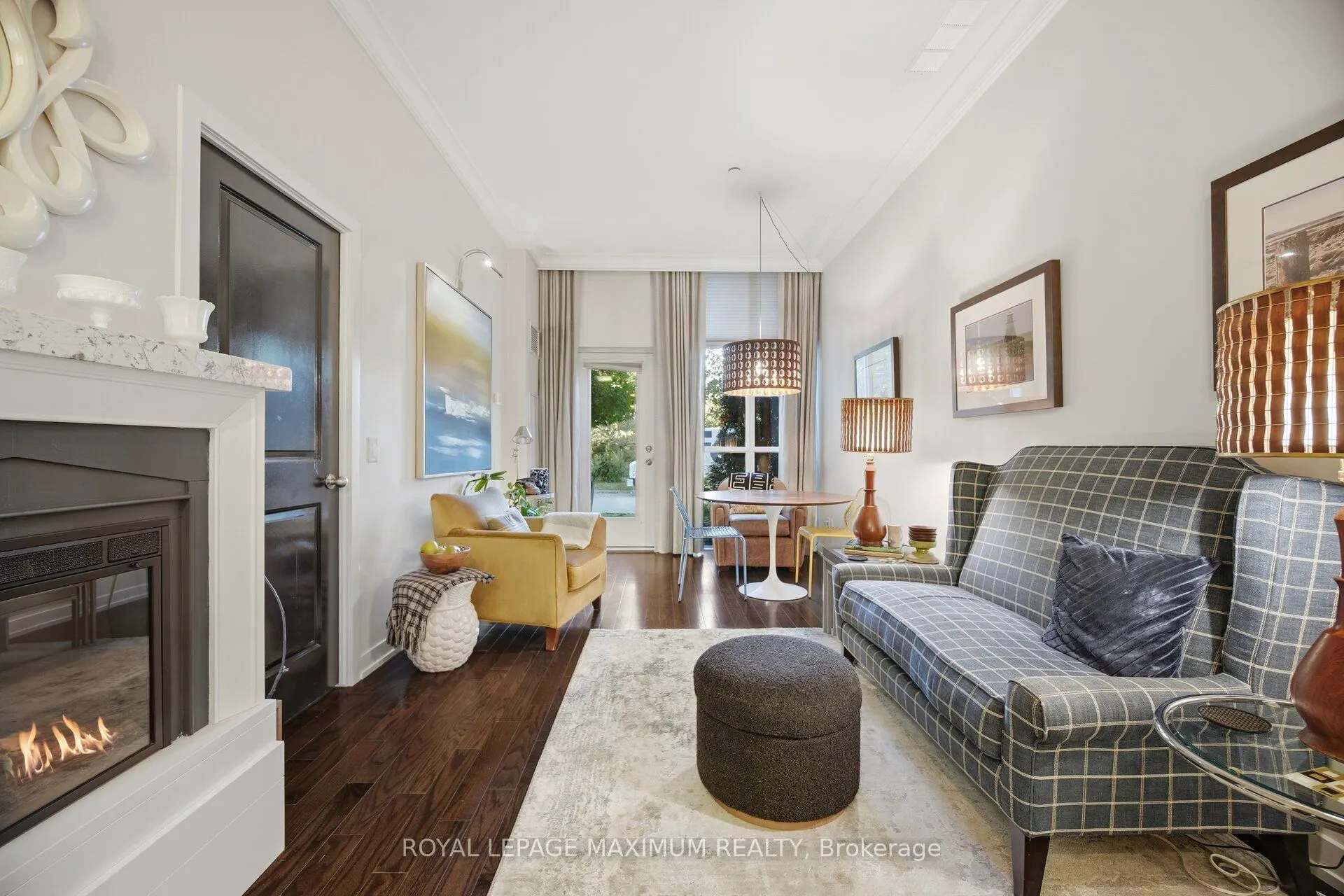 8 Fieldway Road #104