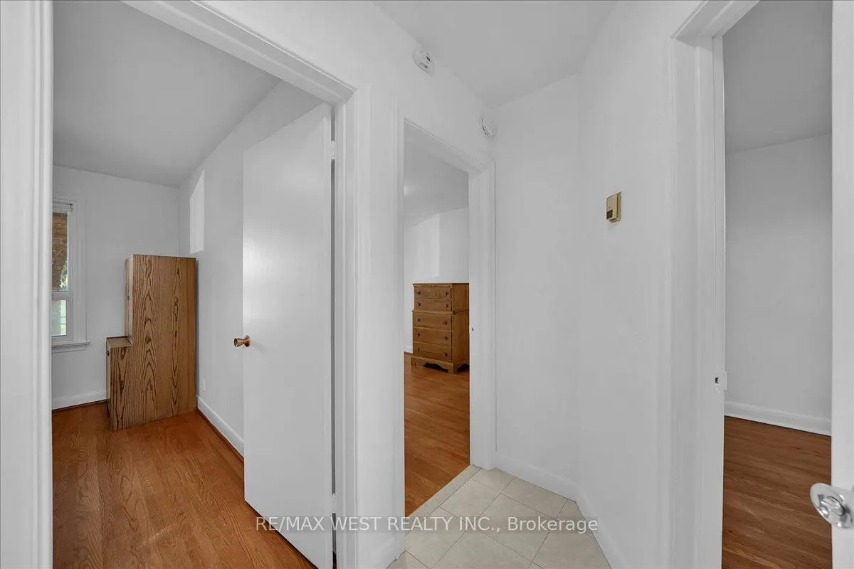 198 Rustic Road