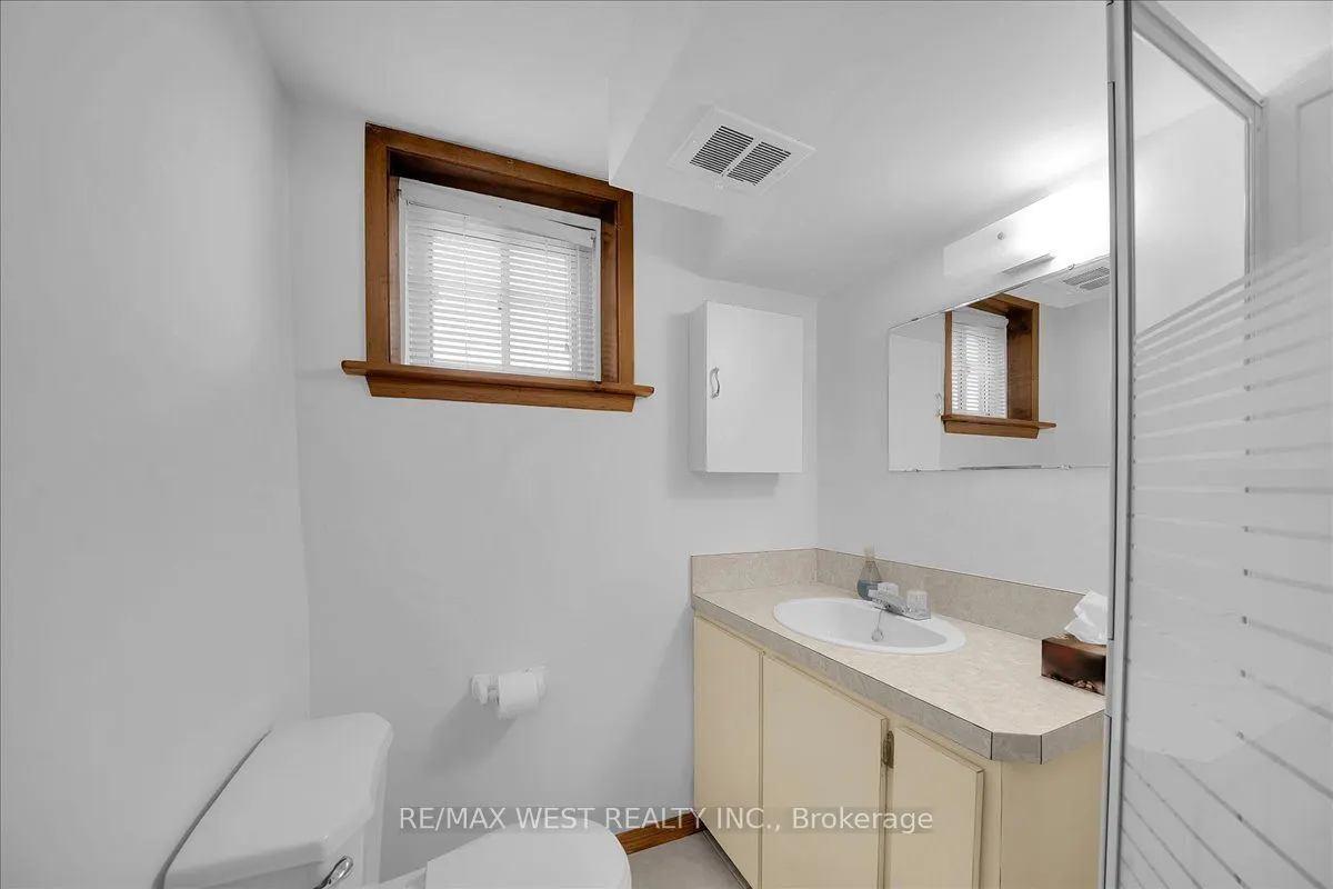 198 Rustic Road