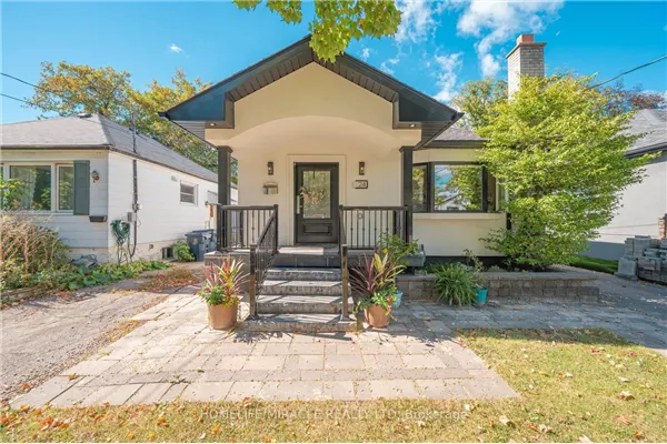 24 Acorn Avenue