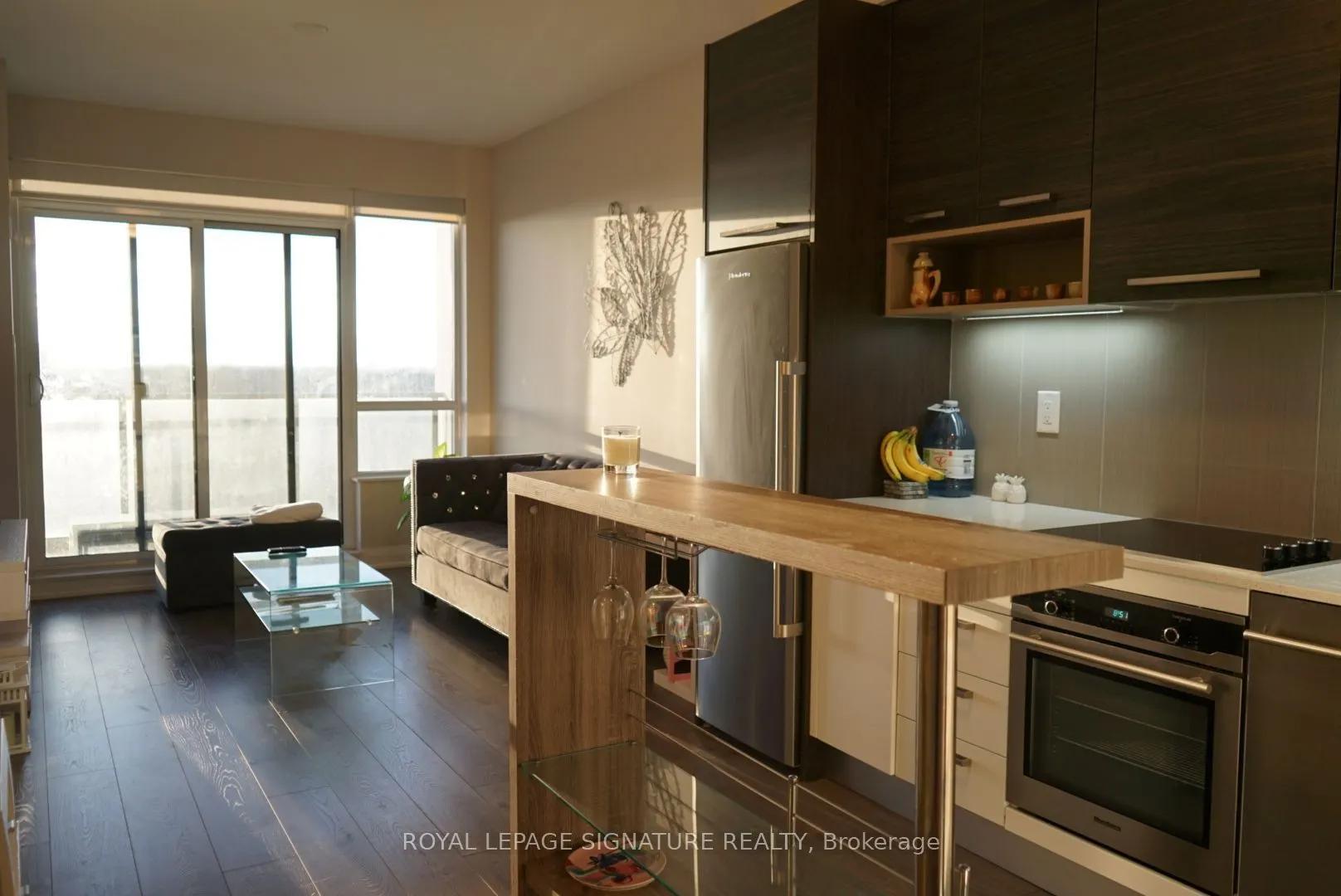 36 Park Lawn Road #1104