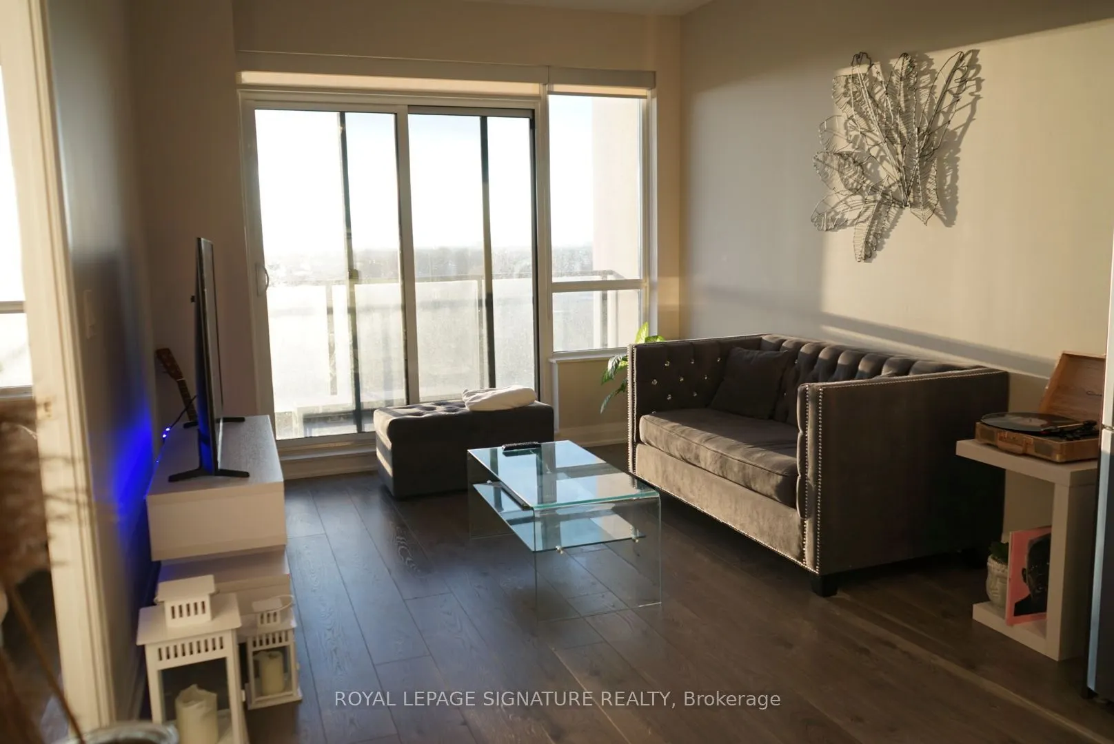 36 Park Lawn Road #1104