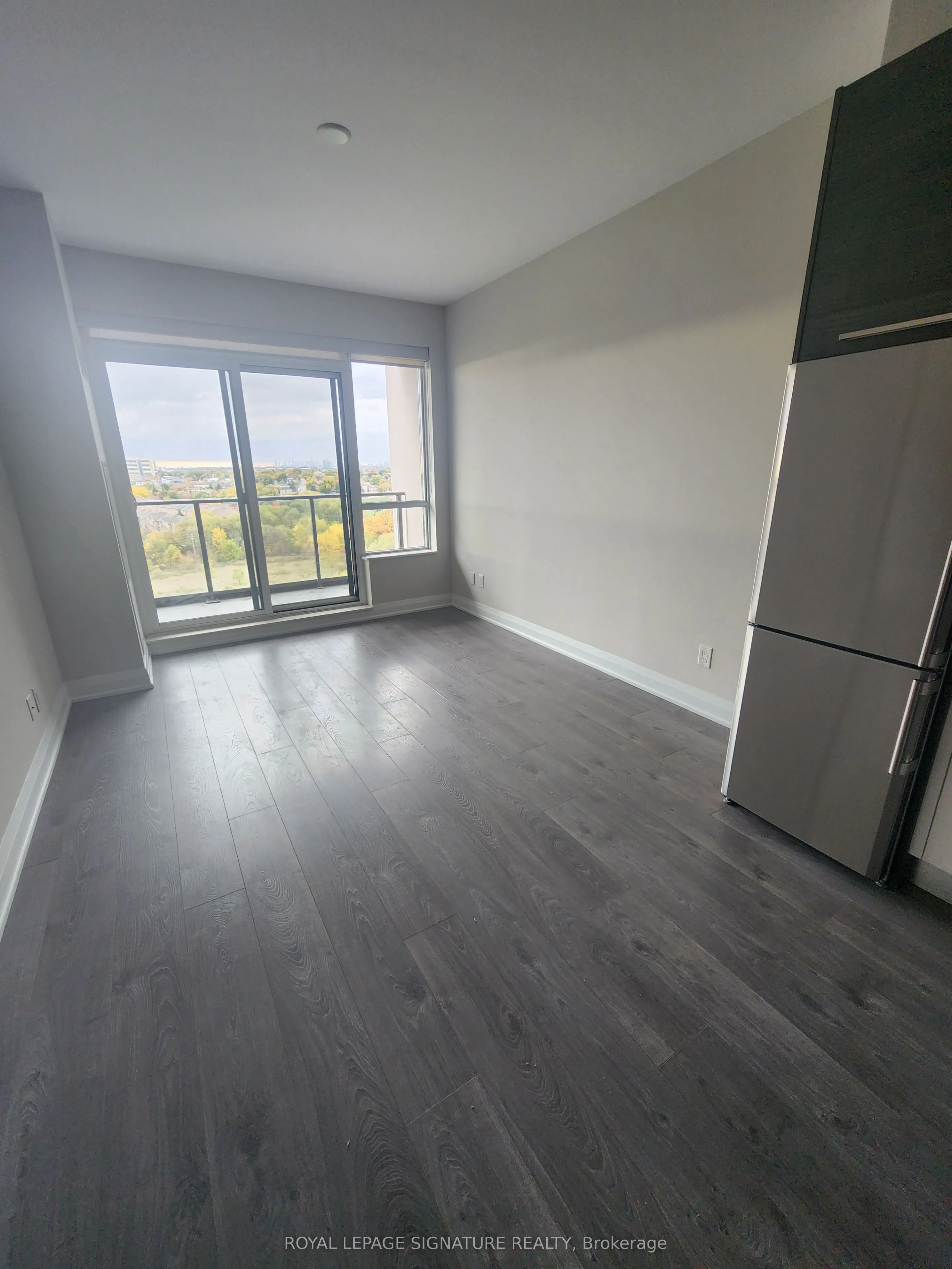 36 Park Lawn Road #1104