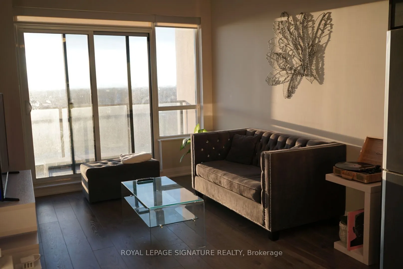 36 Park Lawn Road #1104