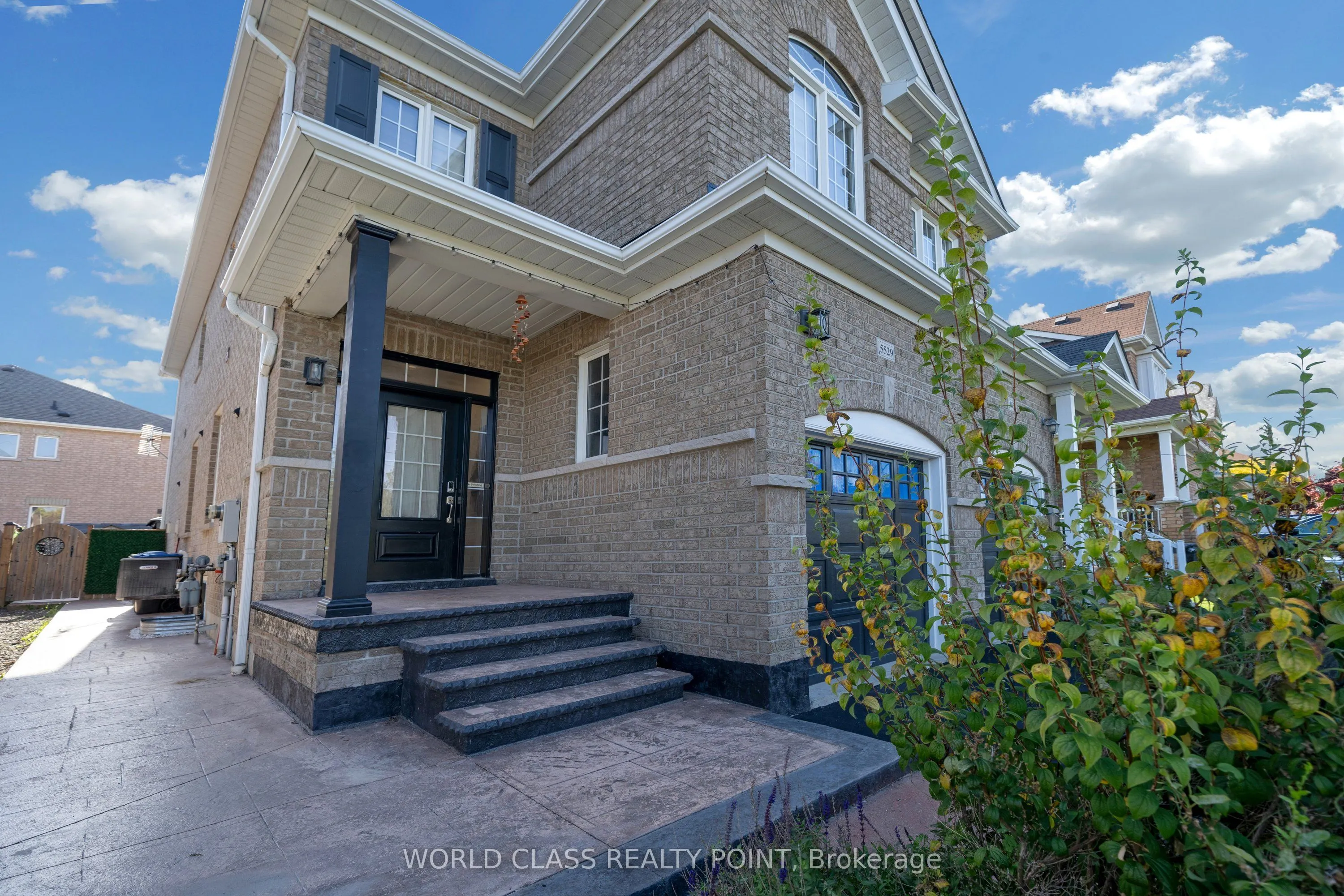 5529 Fudge Terrace