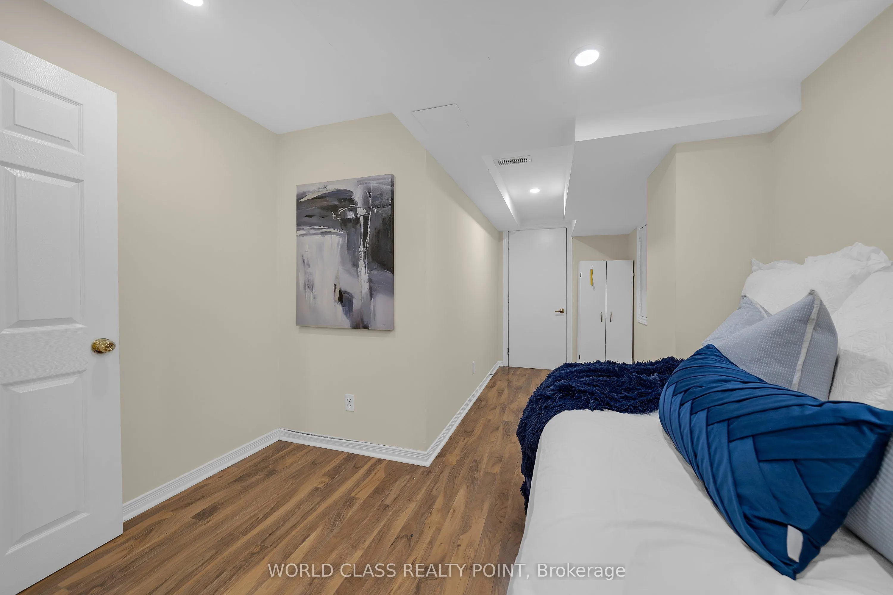 5529 Fudge Terrace